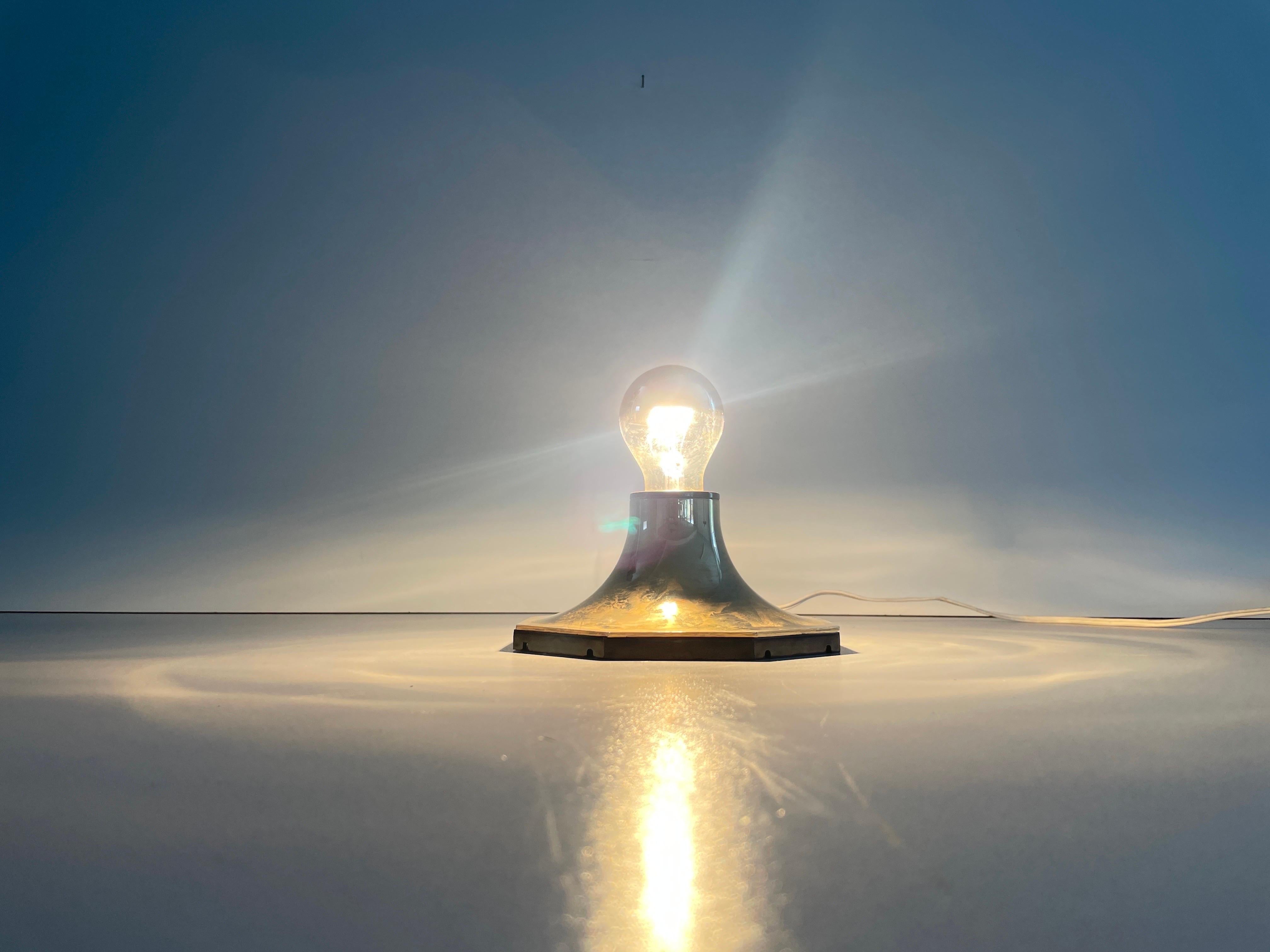 Lampe affleurante simple de Motoko Ishii pour Staff, années 1970, Allemagne en vente 1