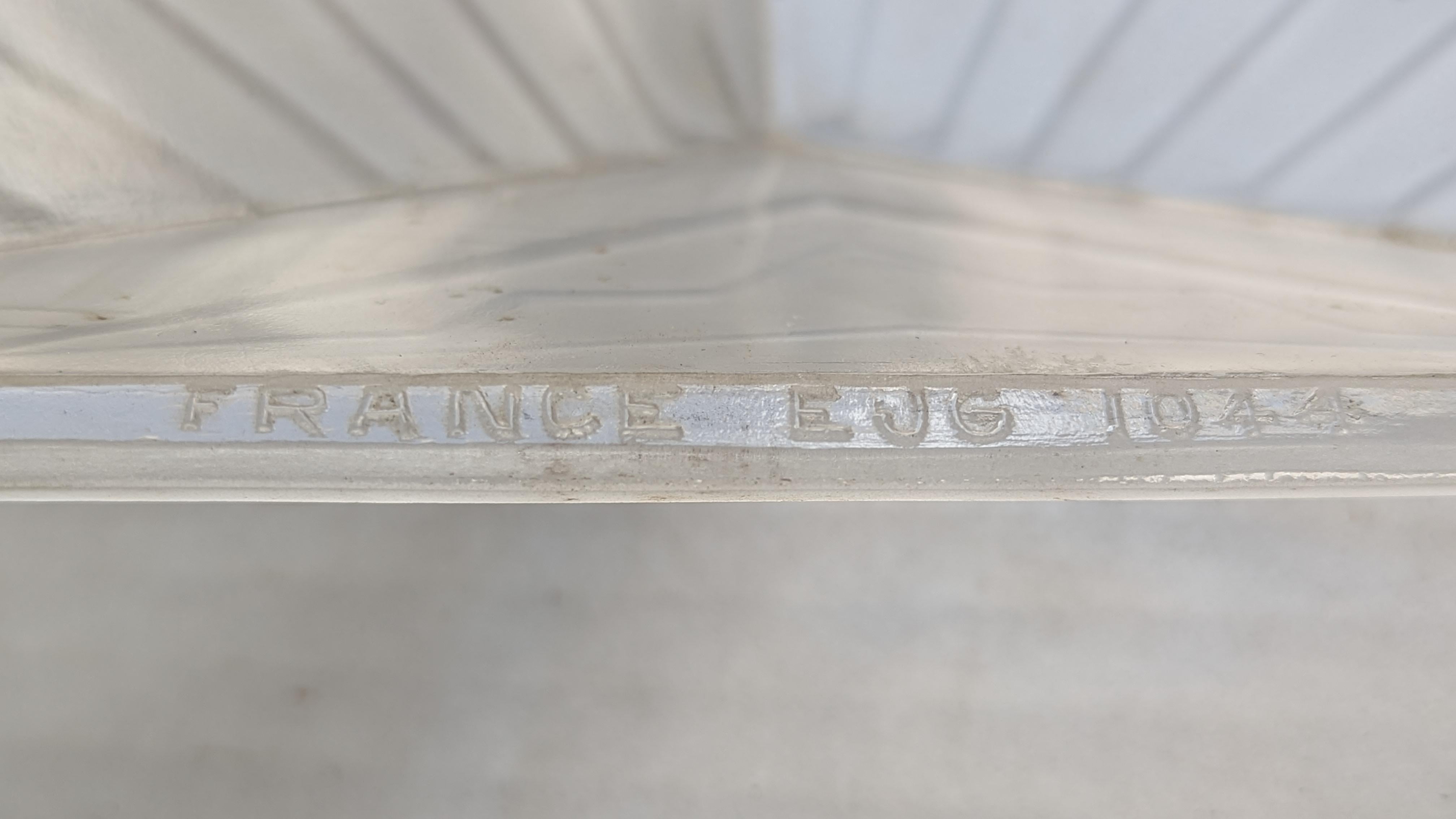 Single French Art Deco Sconce by EJG en Bueno estado para la venta en Long Island City, NY