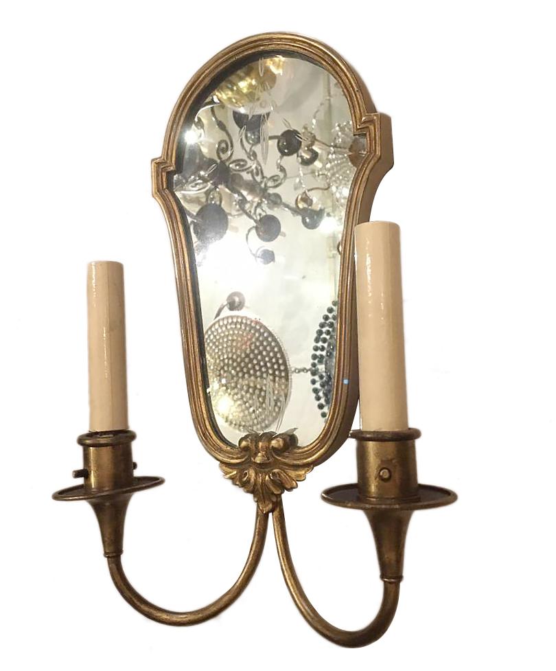 Single French circa 1930's neoclassic style etched mirror sconce with gilt body and foliage motif.

Measurements:
Height 14