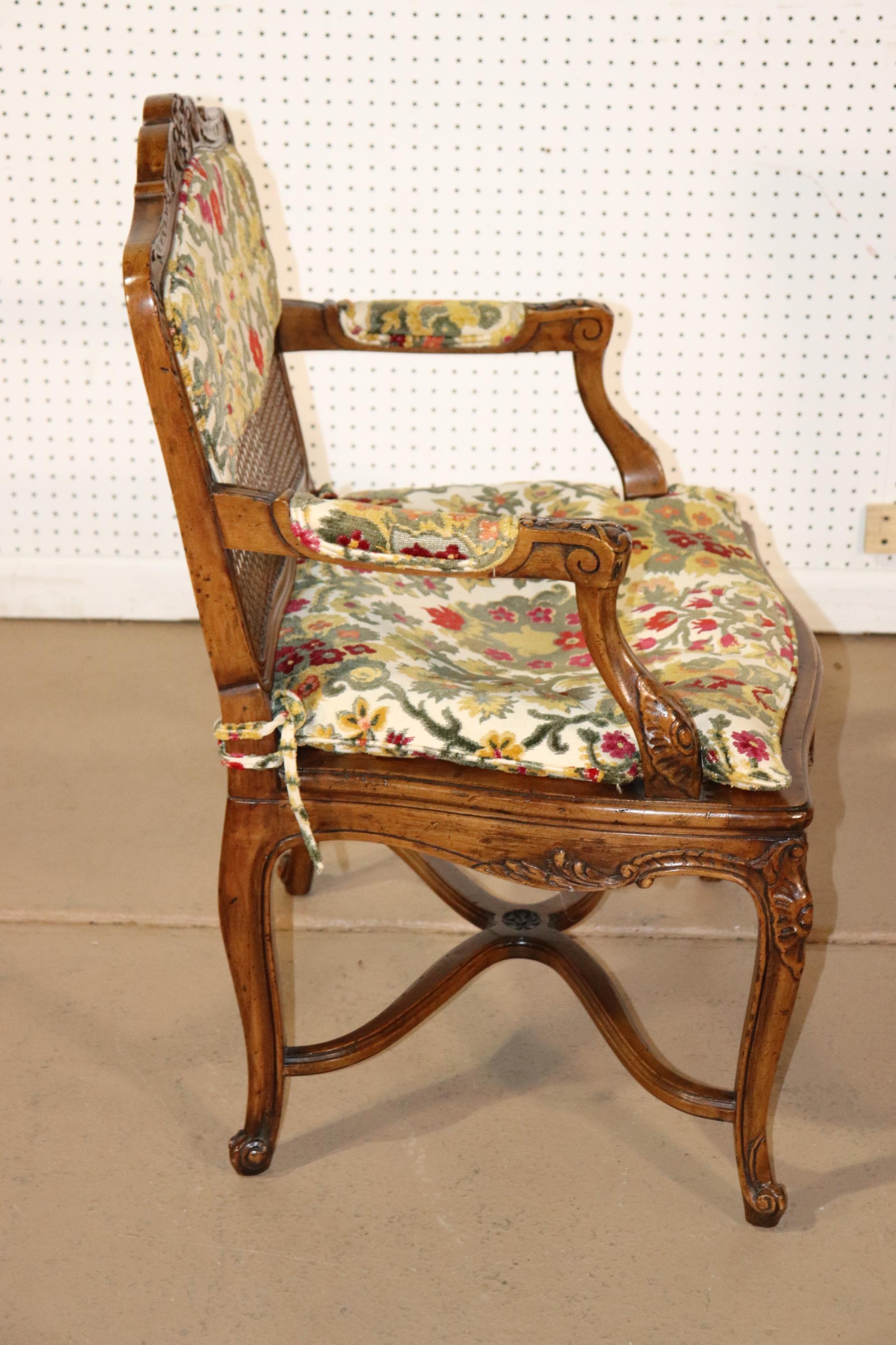Single French Louis XV Cane Walnut Carved Boudoir or Corner Chair, Circa 1940 In Good Condition In Swedesboro, NJ
