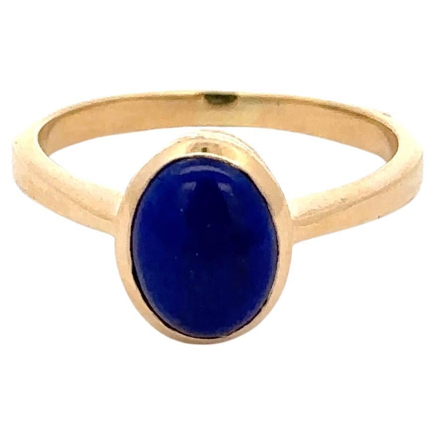 Vivid Blue Oval Lapis Lazuli Ring Made in 18 Karat Solid Yellow Gold Unisex Ring