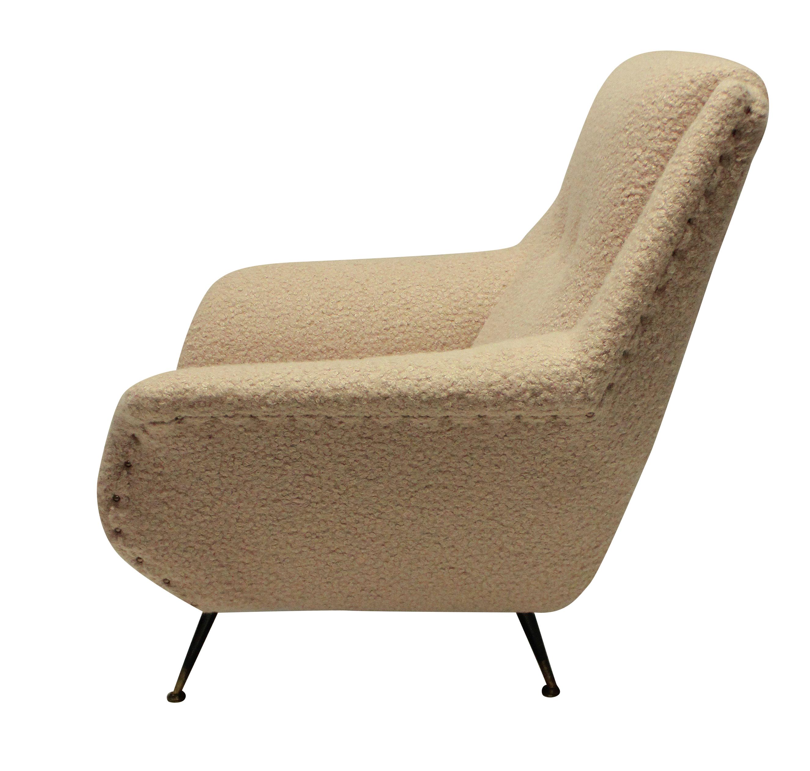 Mid-Century Modern Single Gio Ponti Armchair of Comfortable Proportions