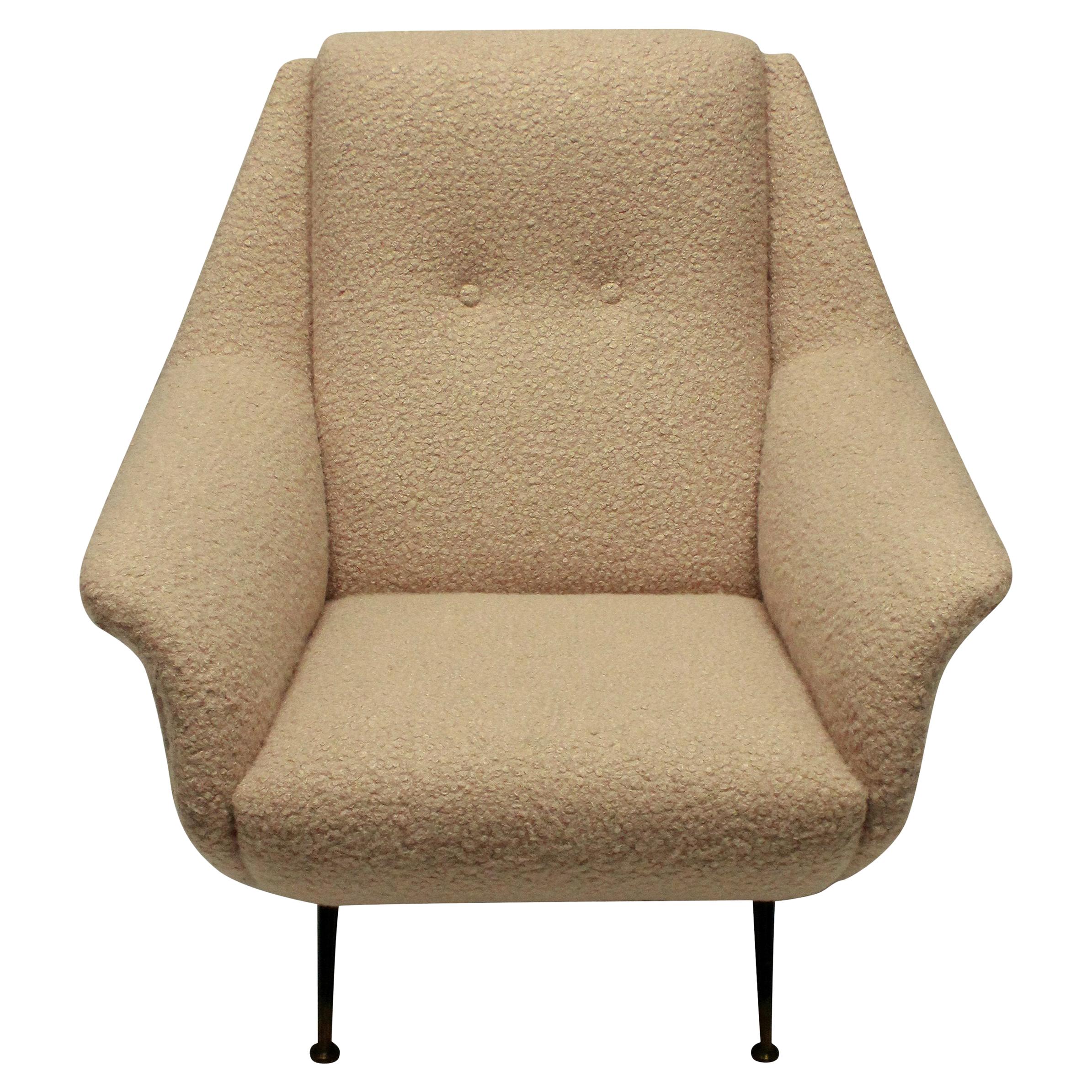 Single Gio Ponti Armchair of Comfortable Proportions