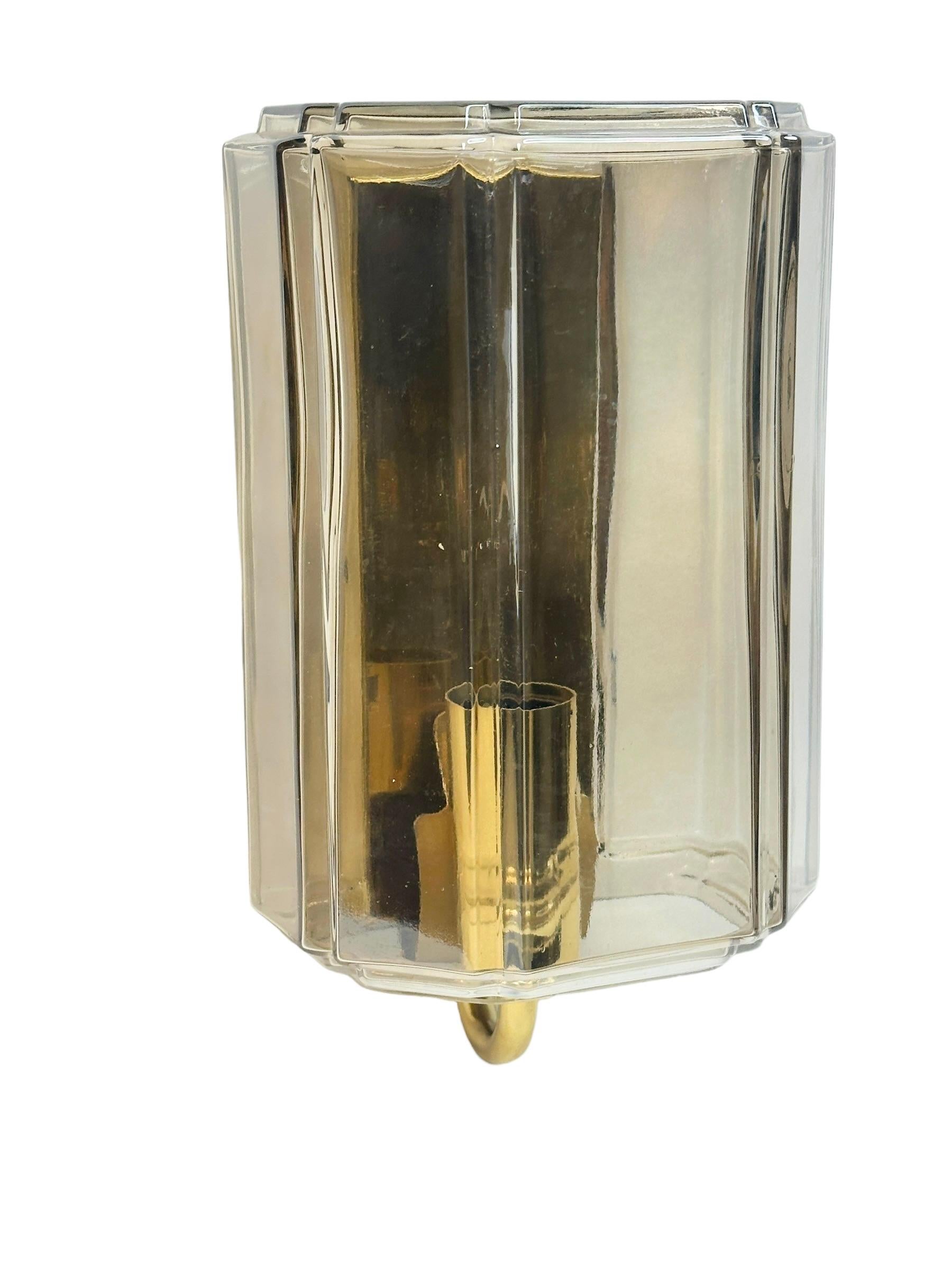 Single Glass & Brass Sconce by Glashuette Limburg, Germany, 1960s In Good Condition For Sale In Nuernberg, DE