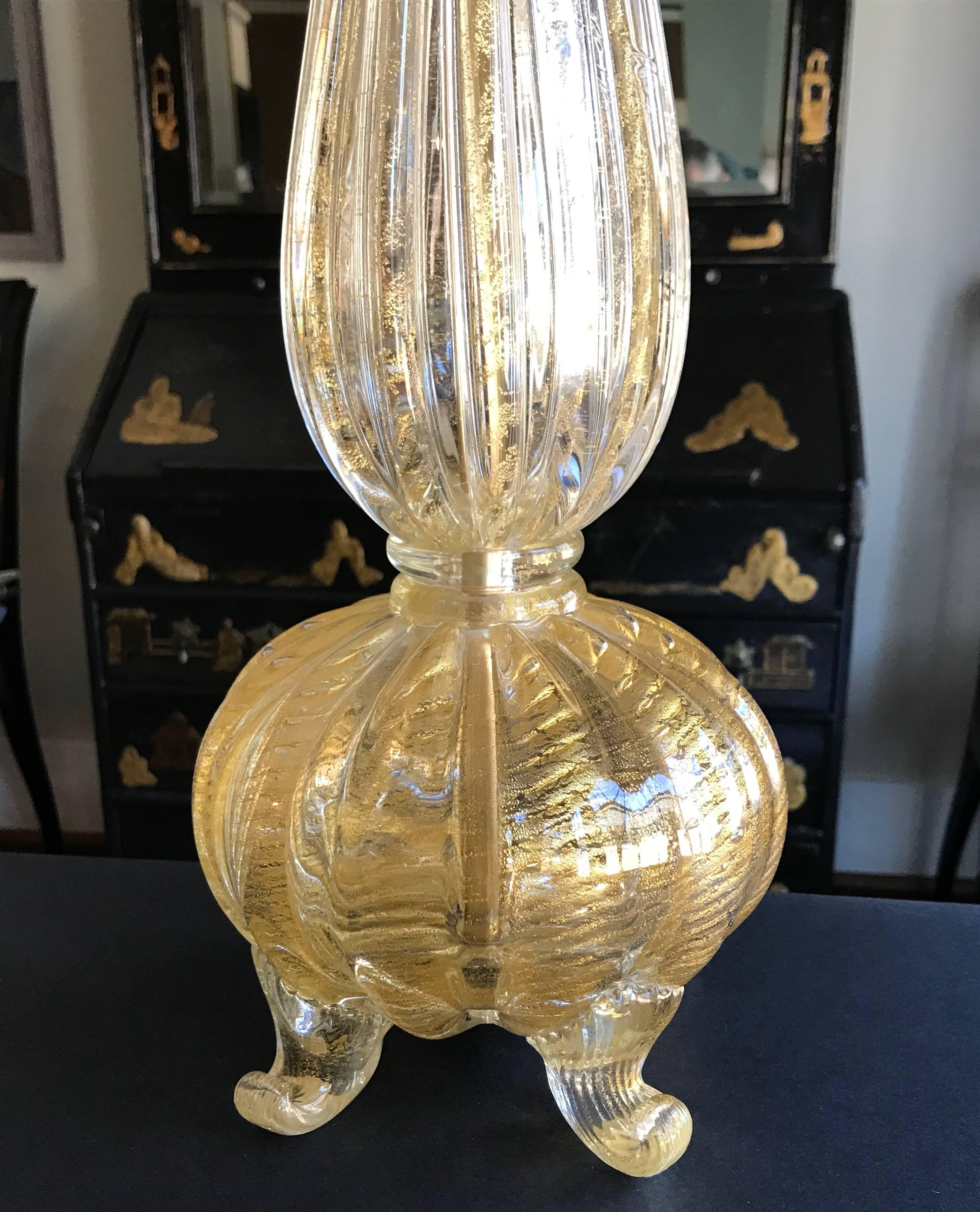 Single Gold Coronado D'oro Italian Murano Glass Footed Lamp For Sale 2
