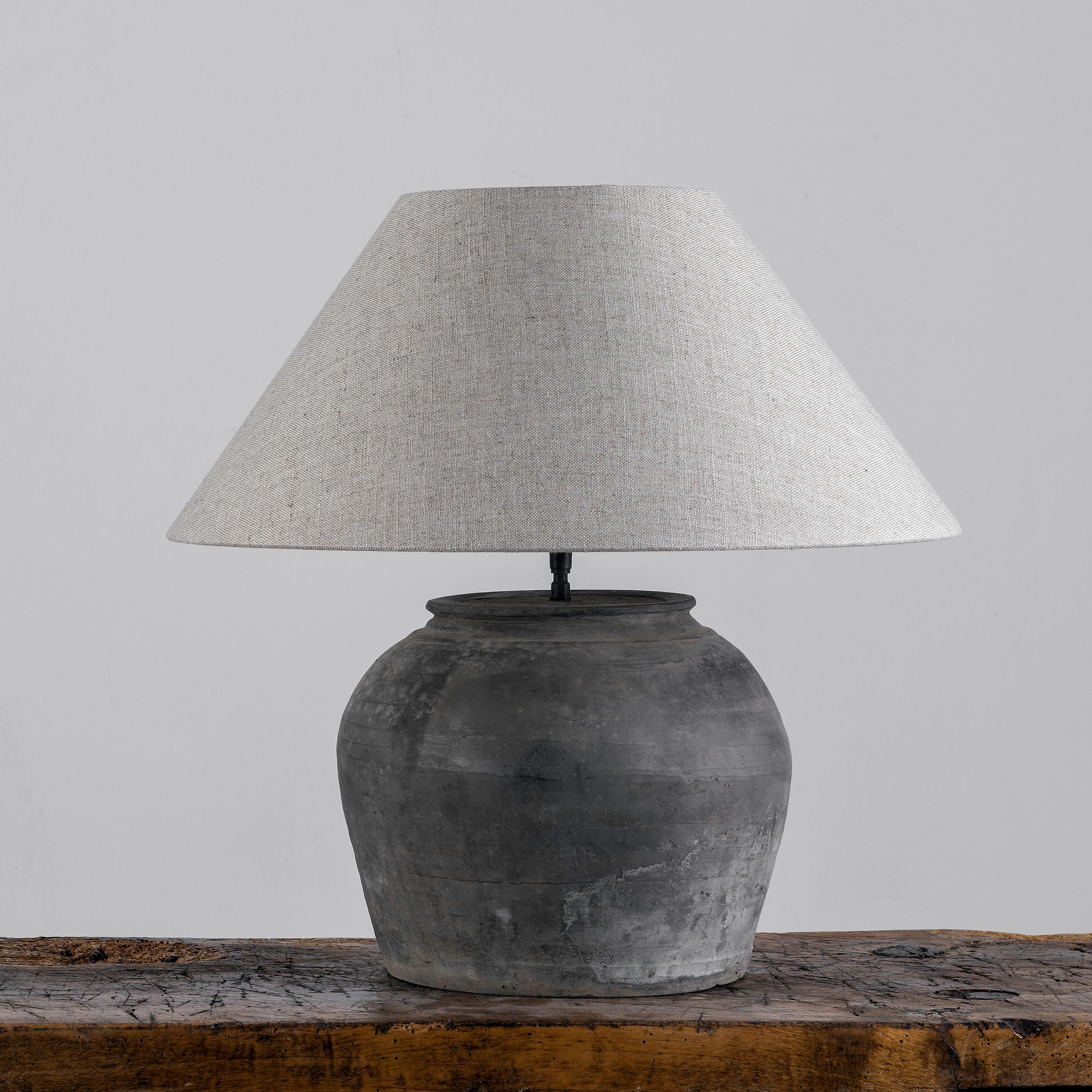 Han Single HAN Style Lamp with Belgian Linen Shade For Sale