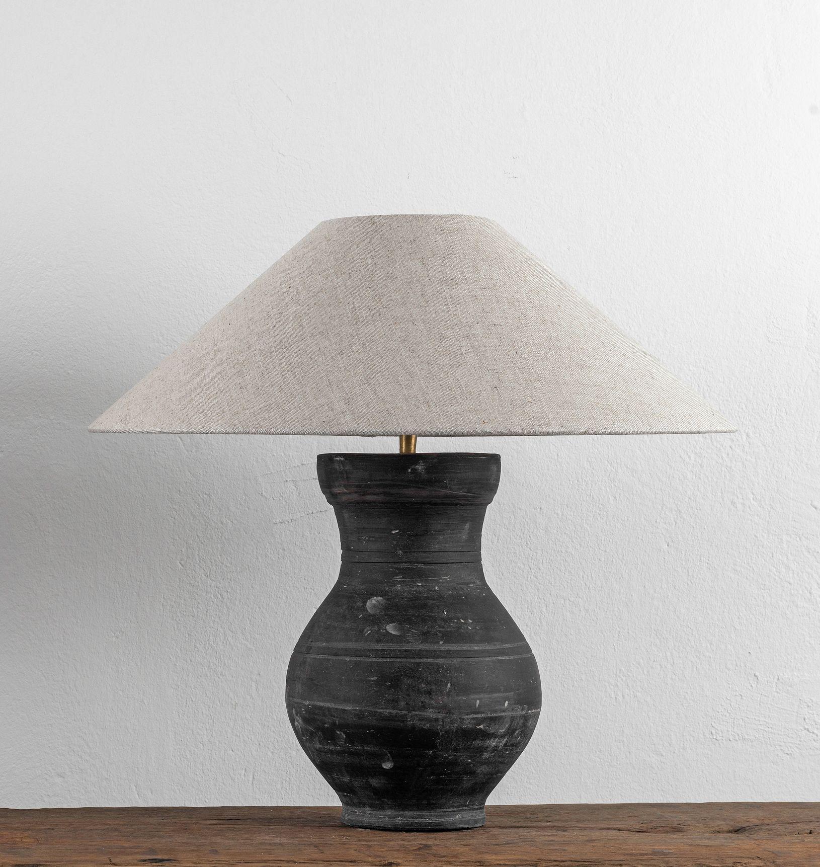 Chinese Single HAN Style Lamp with Belgian Linen Shade For Sale