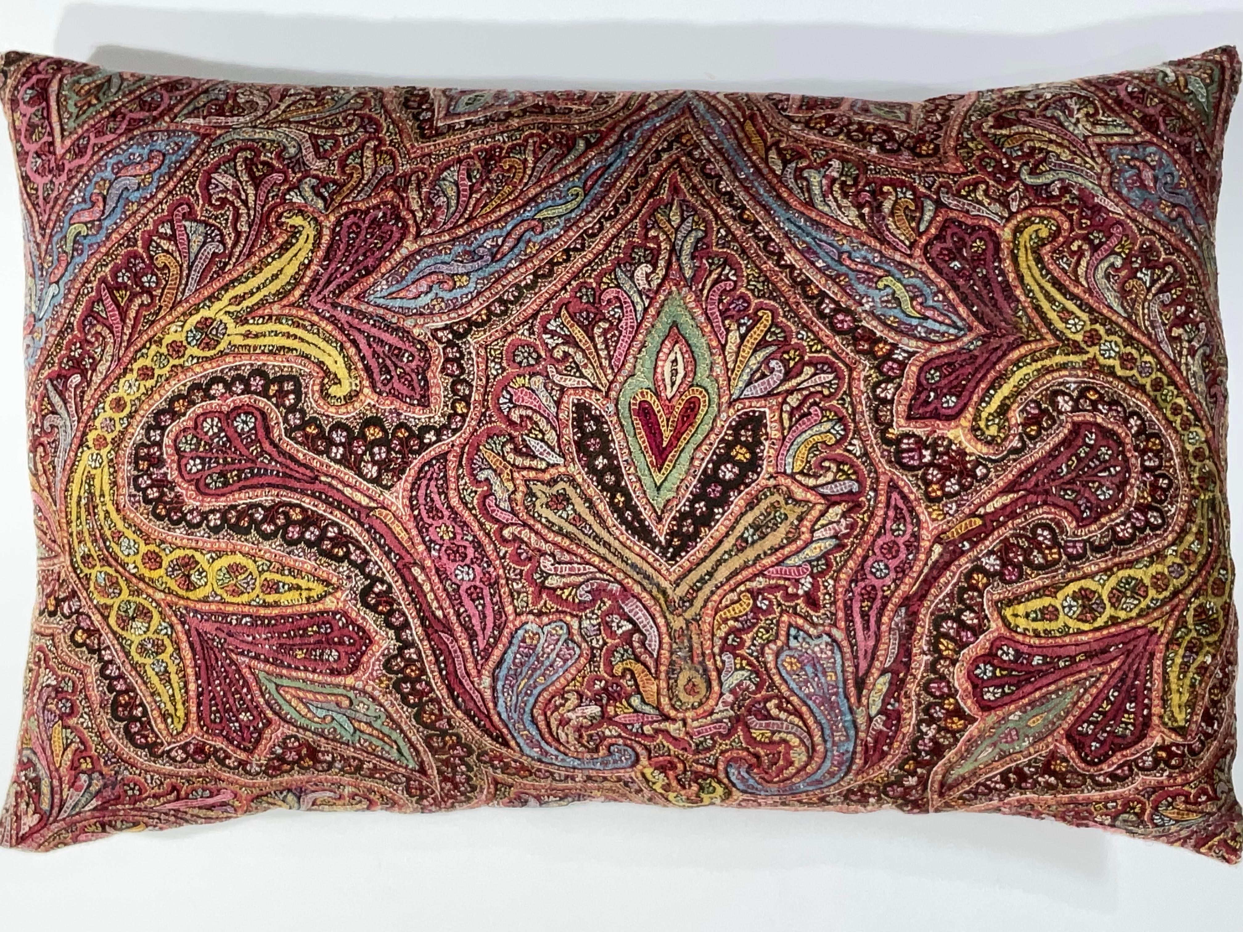 Beautiful fine hand embroidery front pillow made of antique Persian Kermonsha province textile.
Very detailed floral motifs.
Fresh insert ,fine cotton backing.