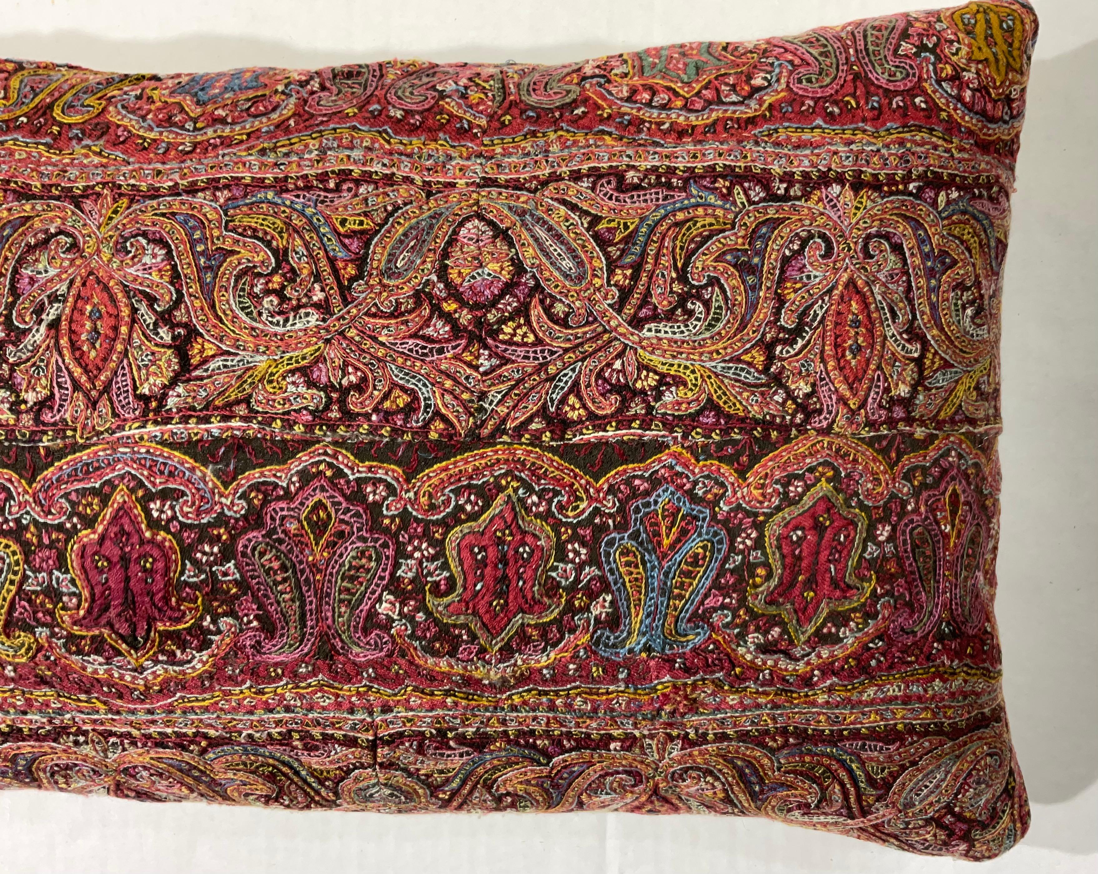 Single Hand Embroidery Persian Suzani Pillow In Good Condition For Sale In Delray Beach, FL