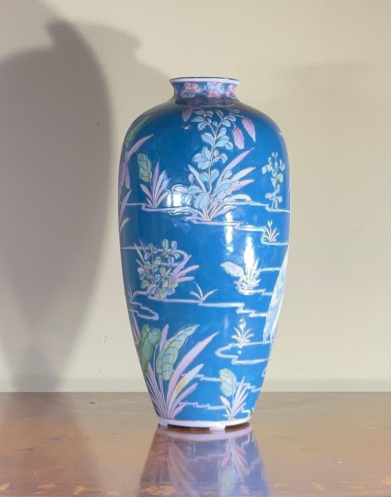 Single Hand Painted Mid Century Chinese Vase For Sale at 1stDibs