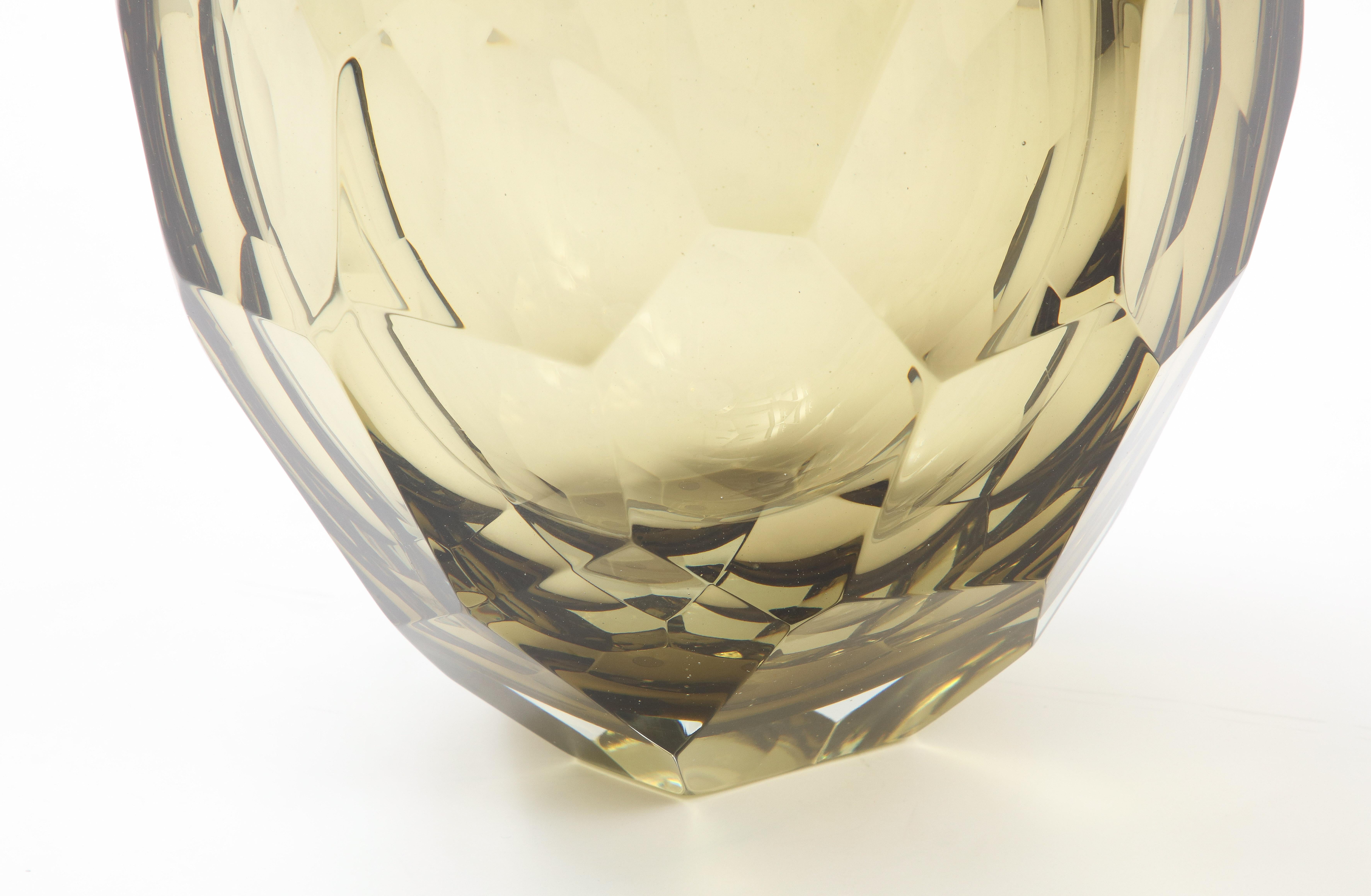 Single hand blown faceted smoke citrine murano glass vase, handcrafted in Italy by the Murano glass master, Alberto Dona, and signed. This vase is heavy and substantial and hand blown in a thick and solid Murano glass. The faceted scales throughout