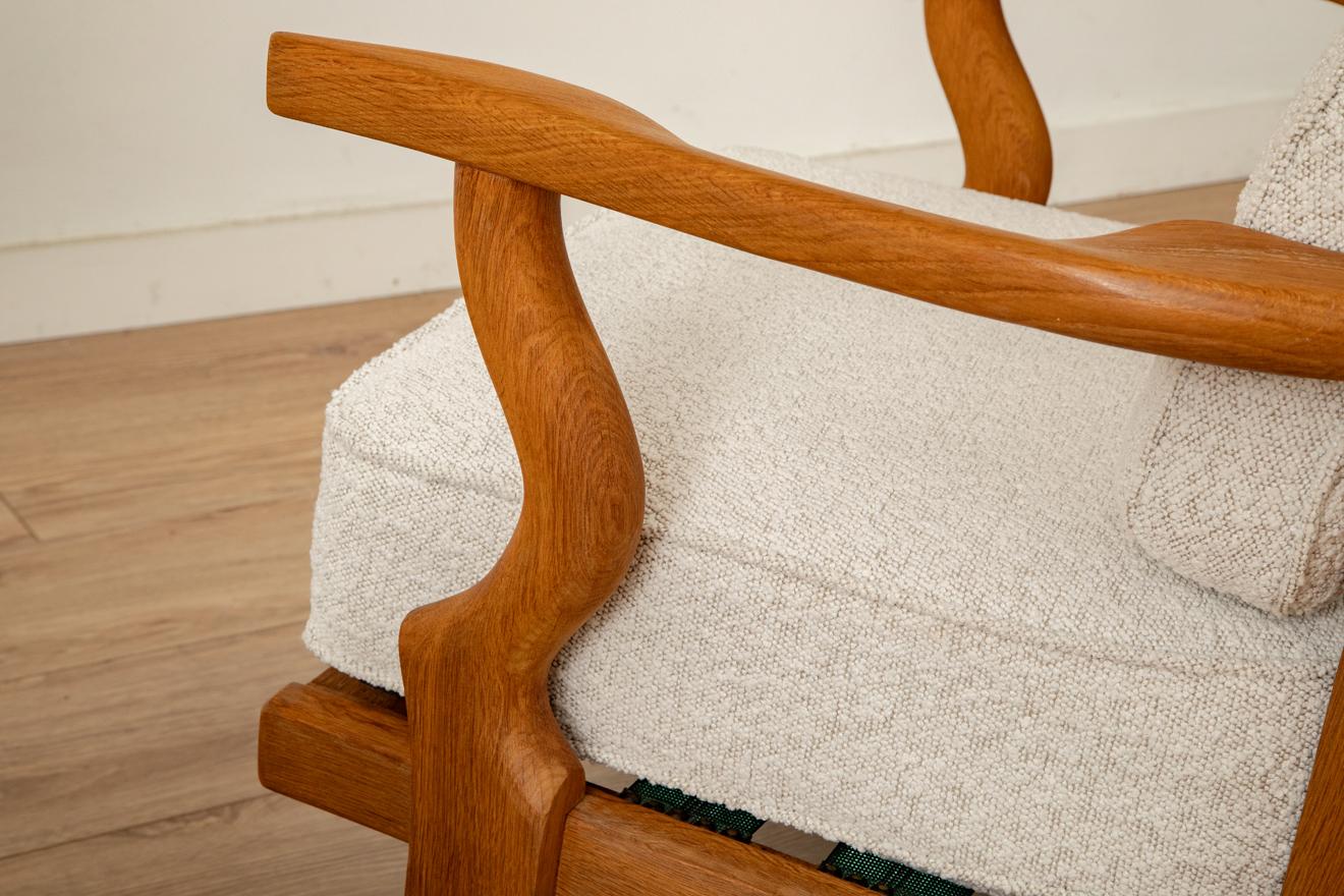 Einzeln  Her Lounge Chair von Guillerme et Chambron in Eiche Weiß (20. Jahrhundert)