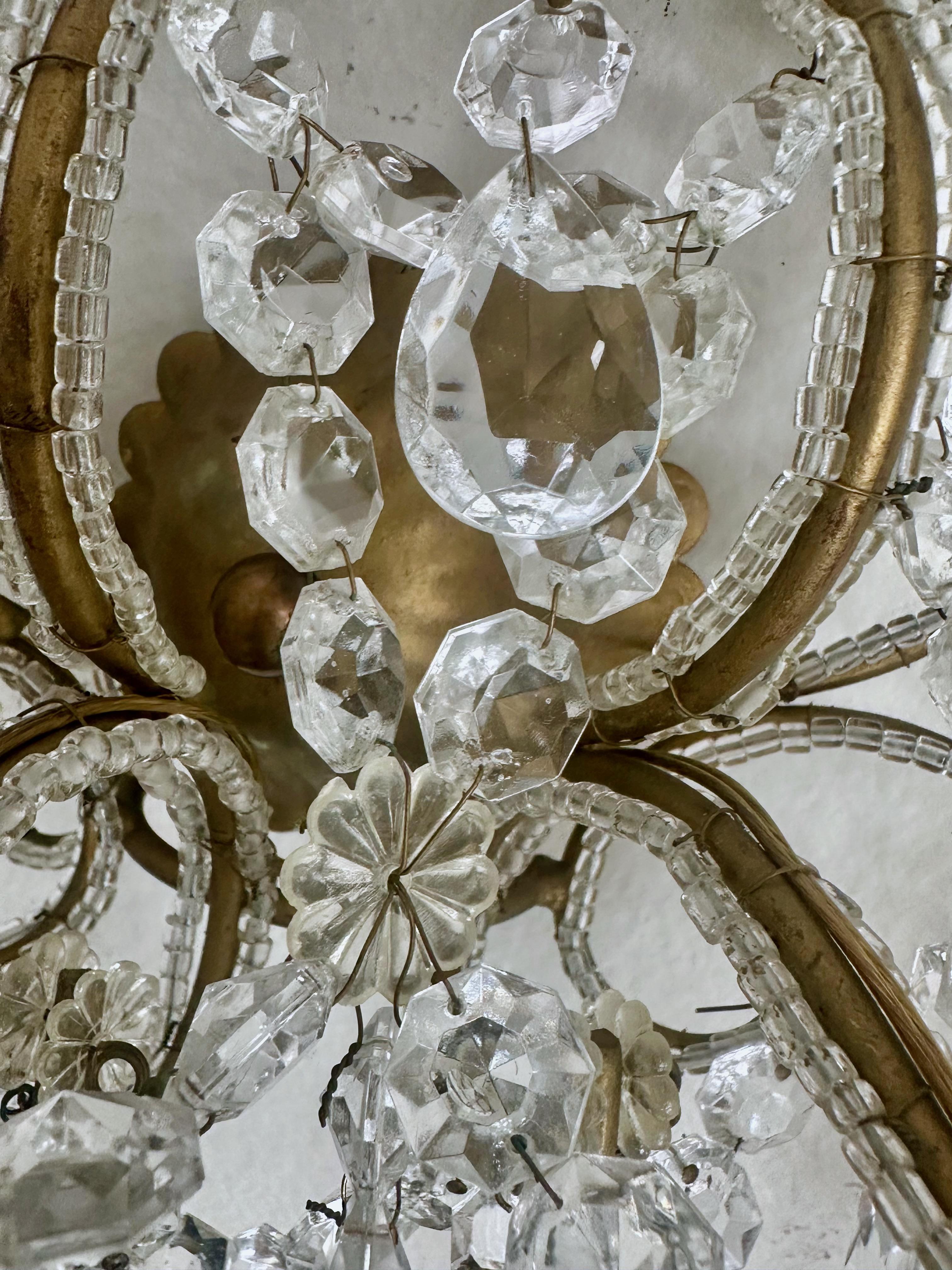 Single Italian Beaded Crystal Brass Wall Light Sconce For Sale 11