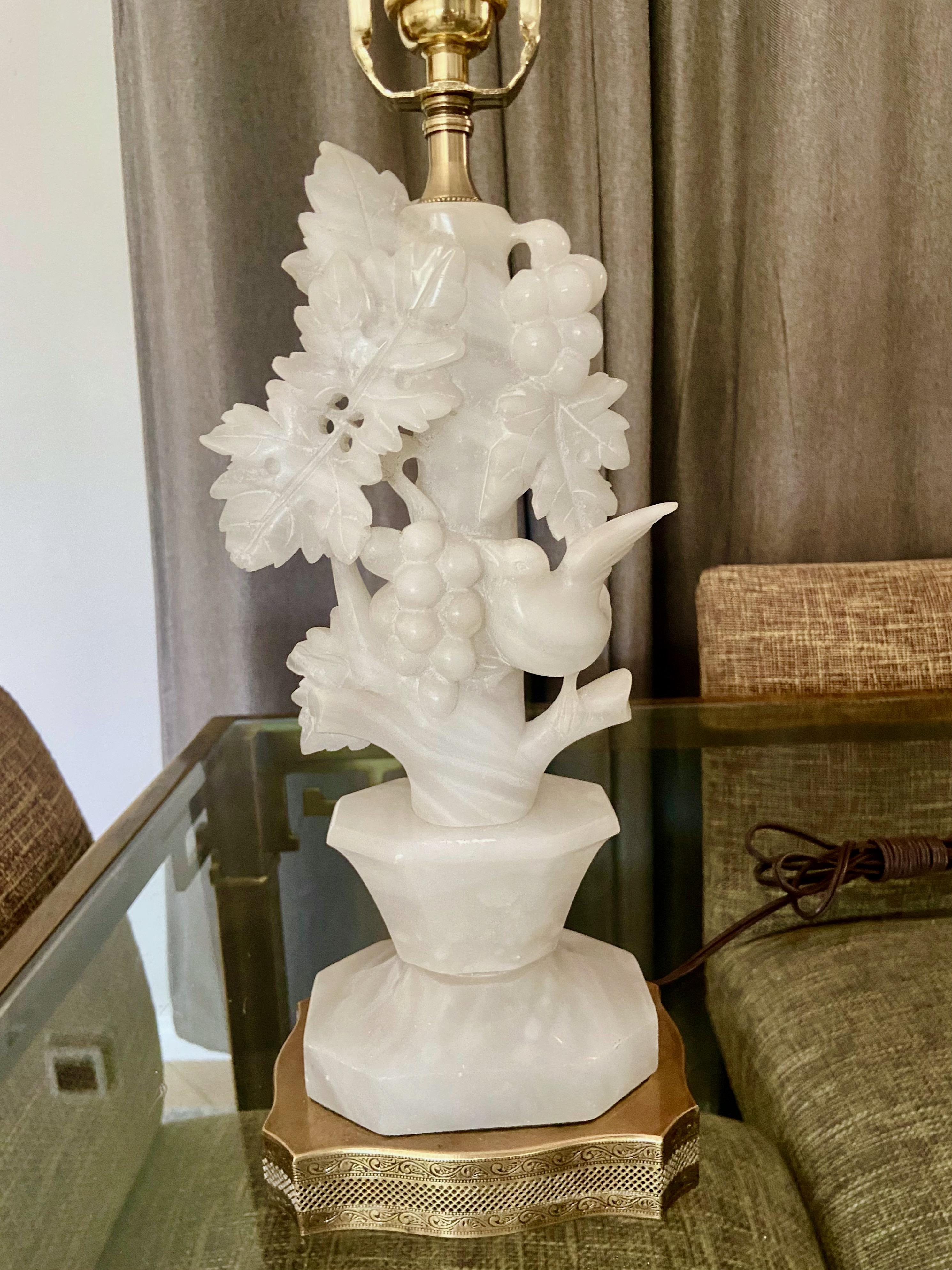 Single Italian Bird Branch Alabaster Table Lamp For Sale 1