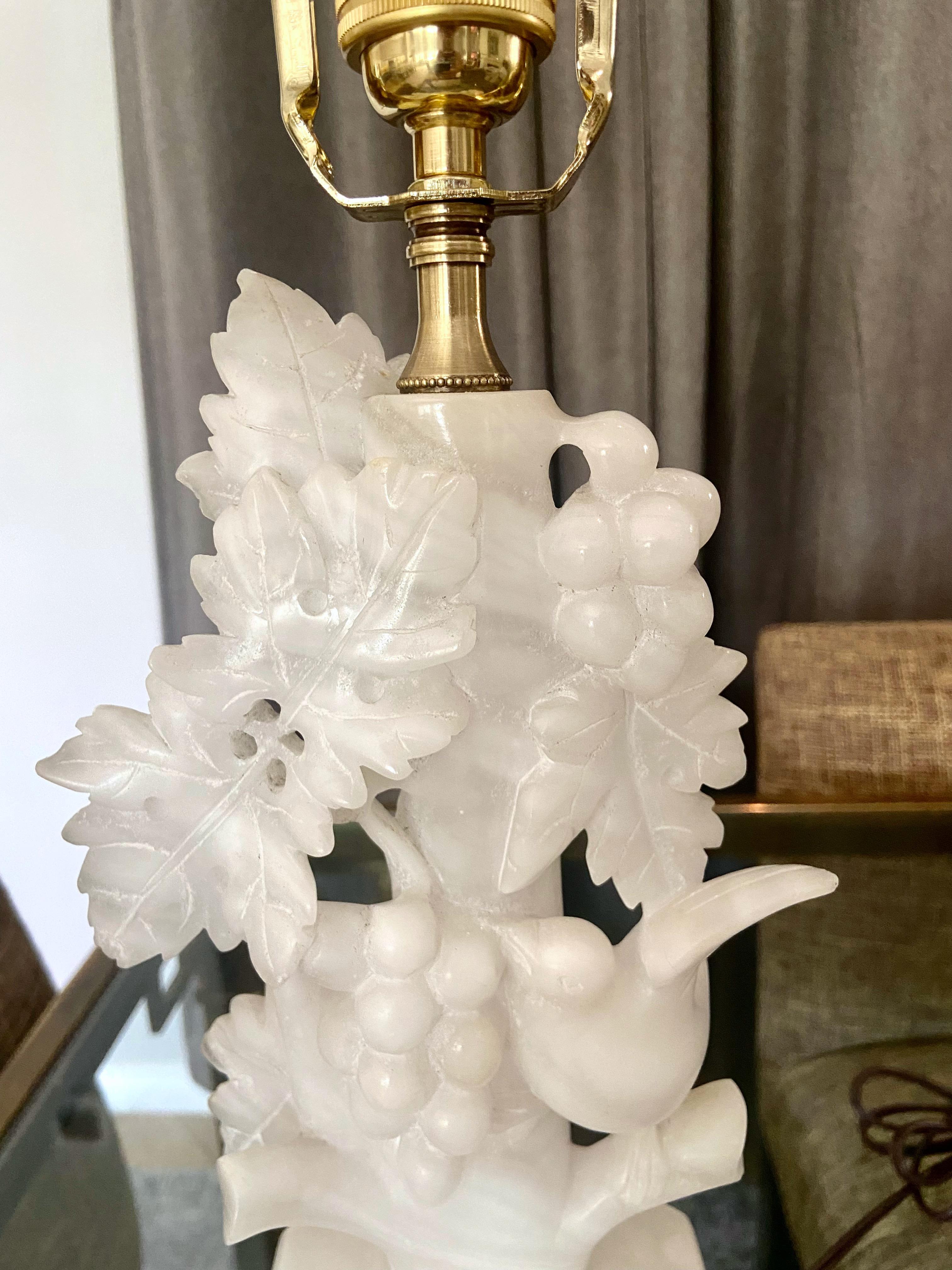 Single Italian Bird Branch Alabaster Table Lamp For Sale 2