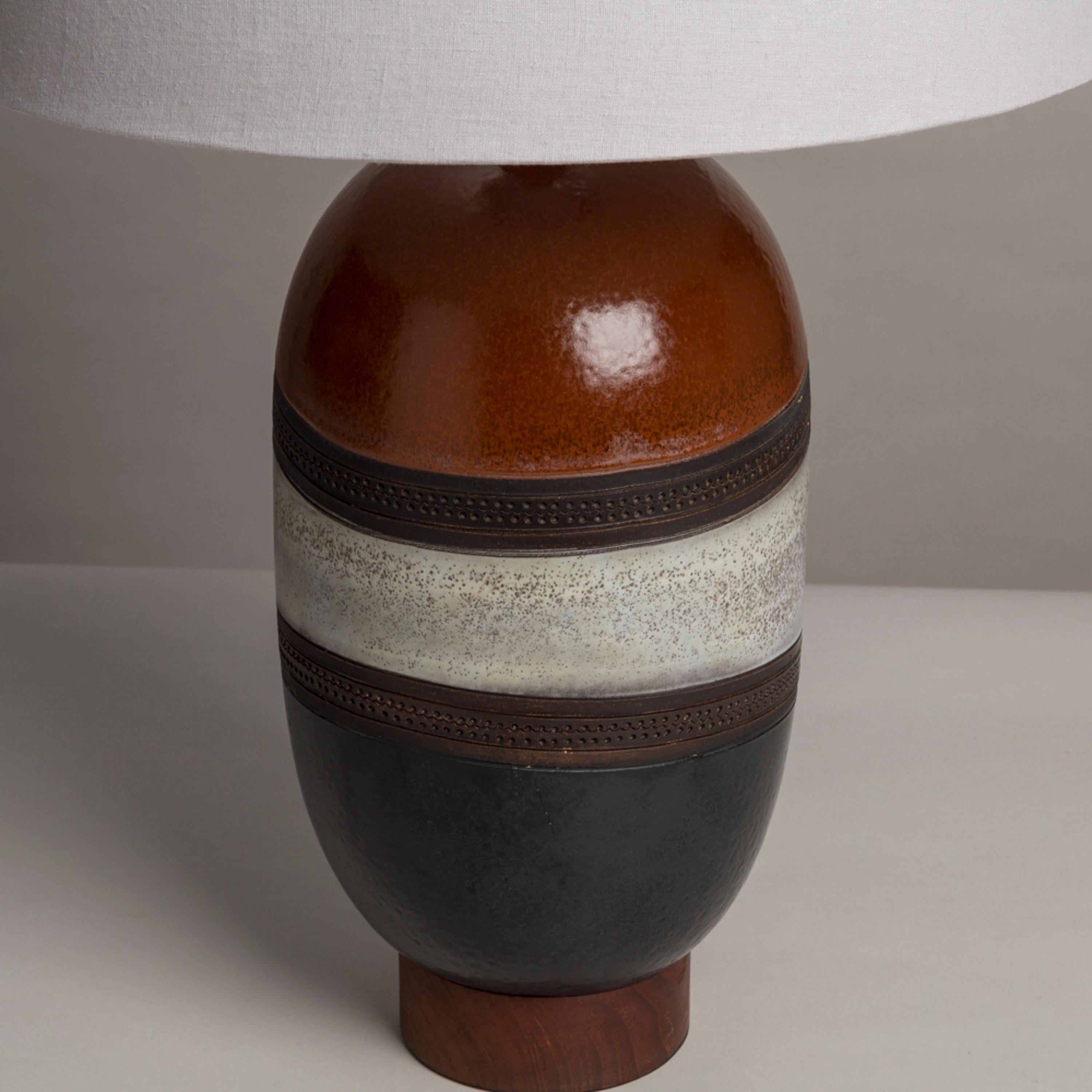Late 20th Century Single Italian Glazed Ceramic Table Lamp, 1970s