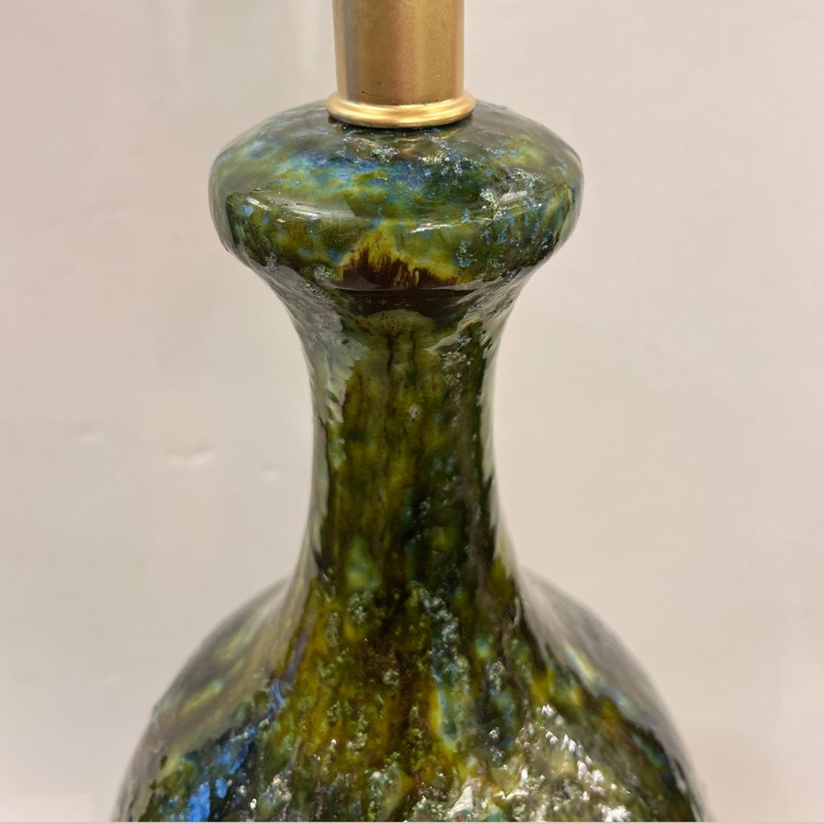 Single Italian Green Ceramic Lamp In Good Condition For Sale In New York, NY