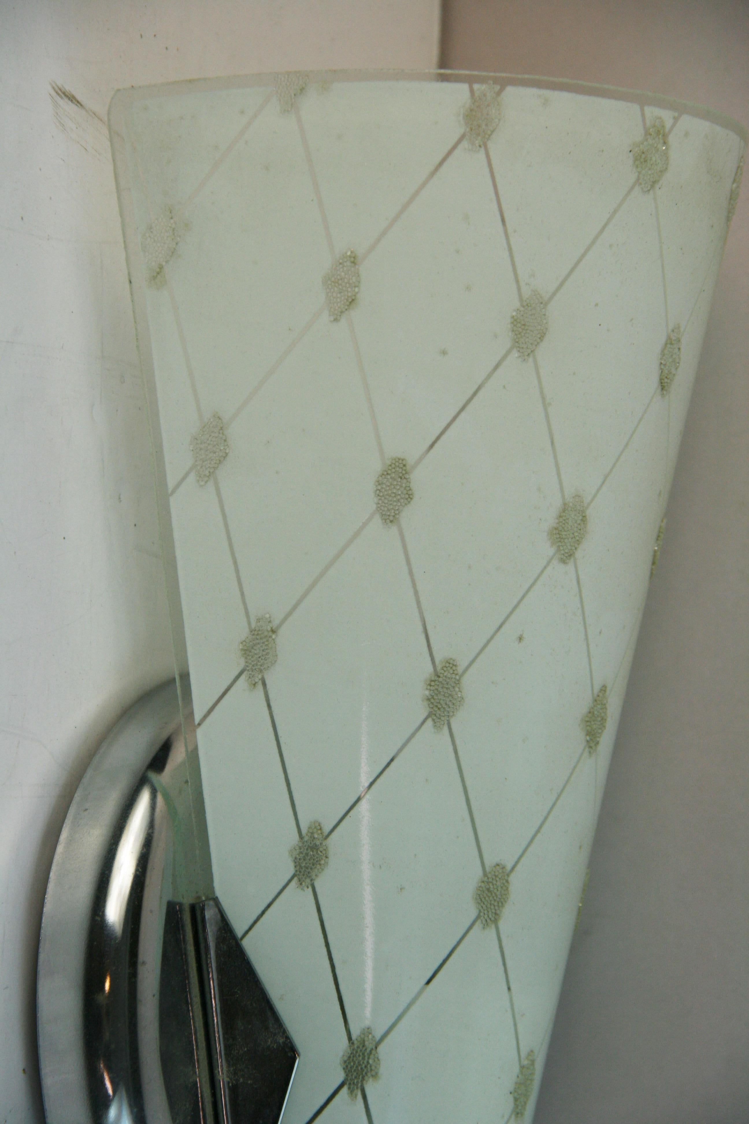 Single Italian Mid Century  Frosted Glass Leaf Sconces For Sale 1