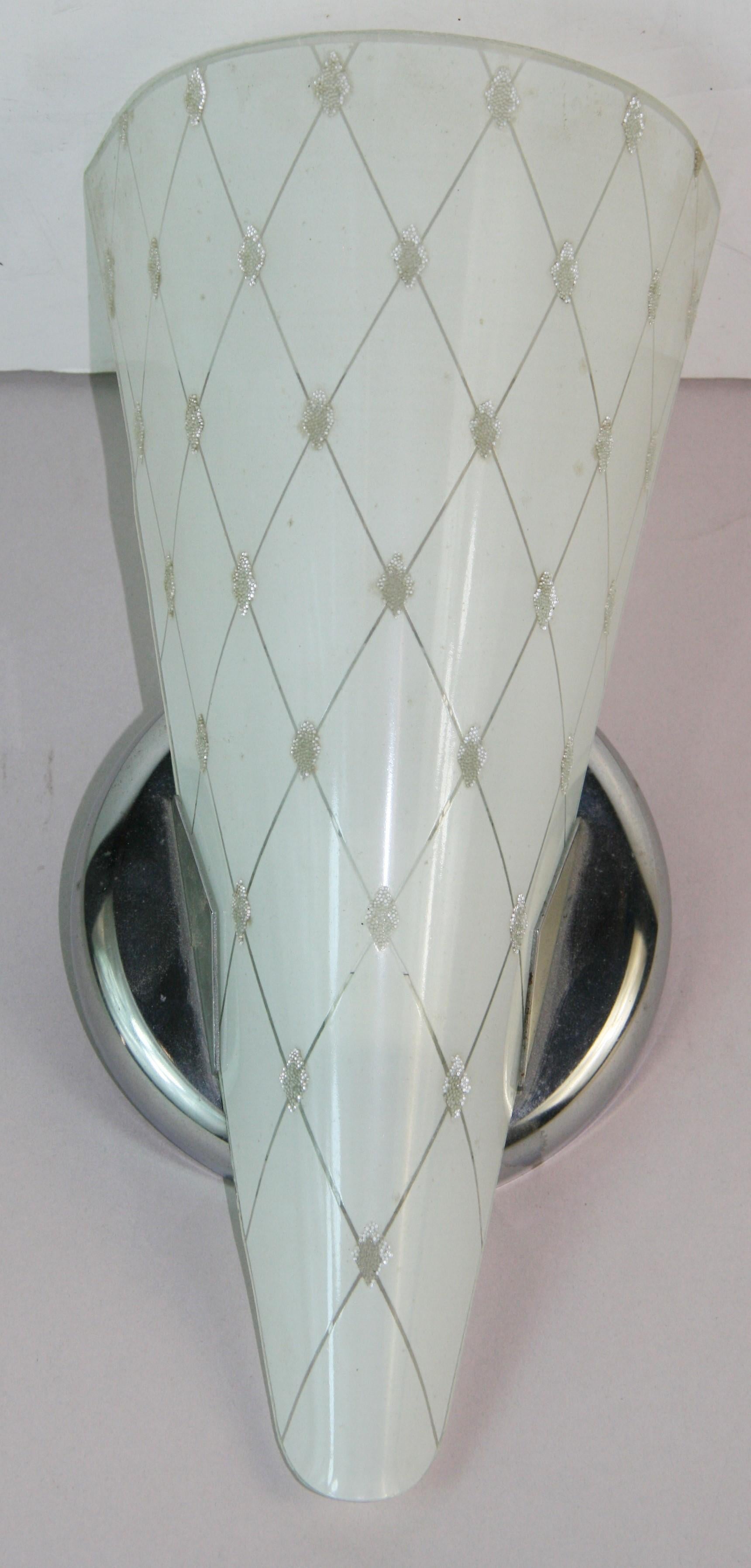Single Italian Mid Century  Frosted Glass Leaf Sconces For Sale 2