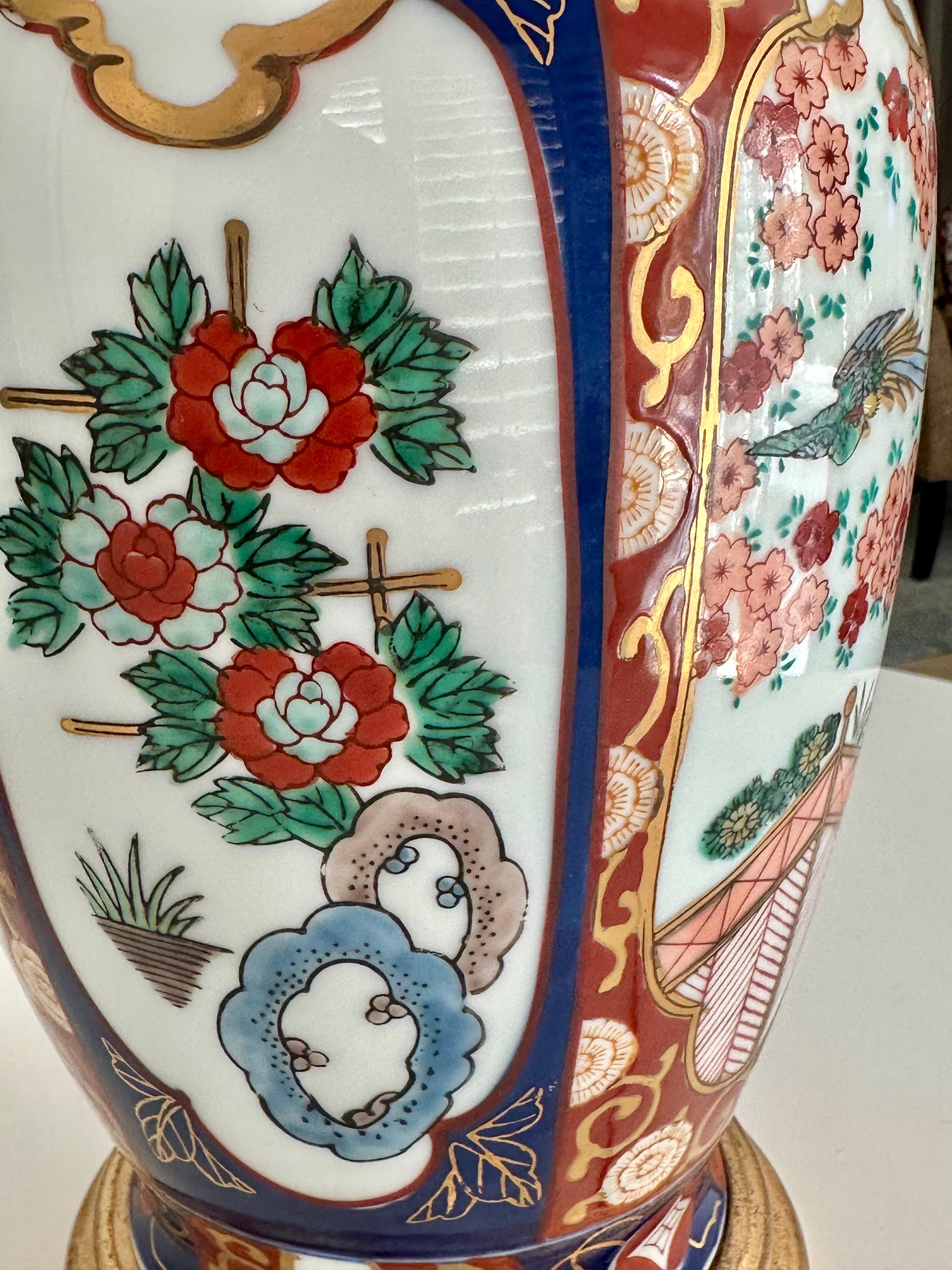 Lampe de table japonaise unique en porcelaine Imari Porcelain asiatique en vente 6