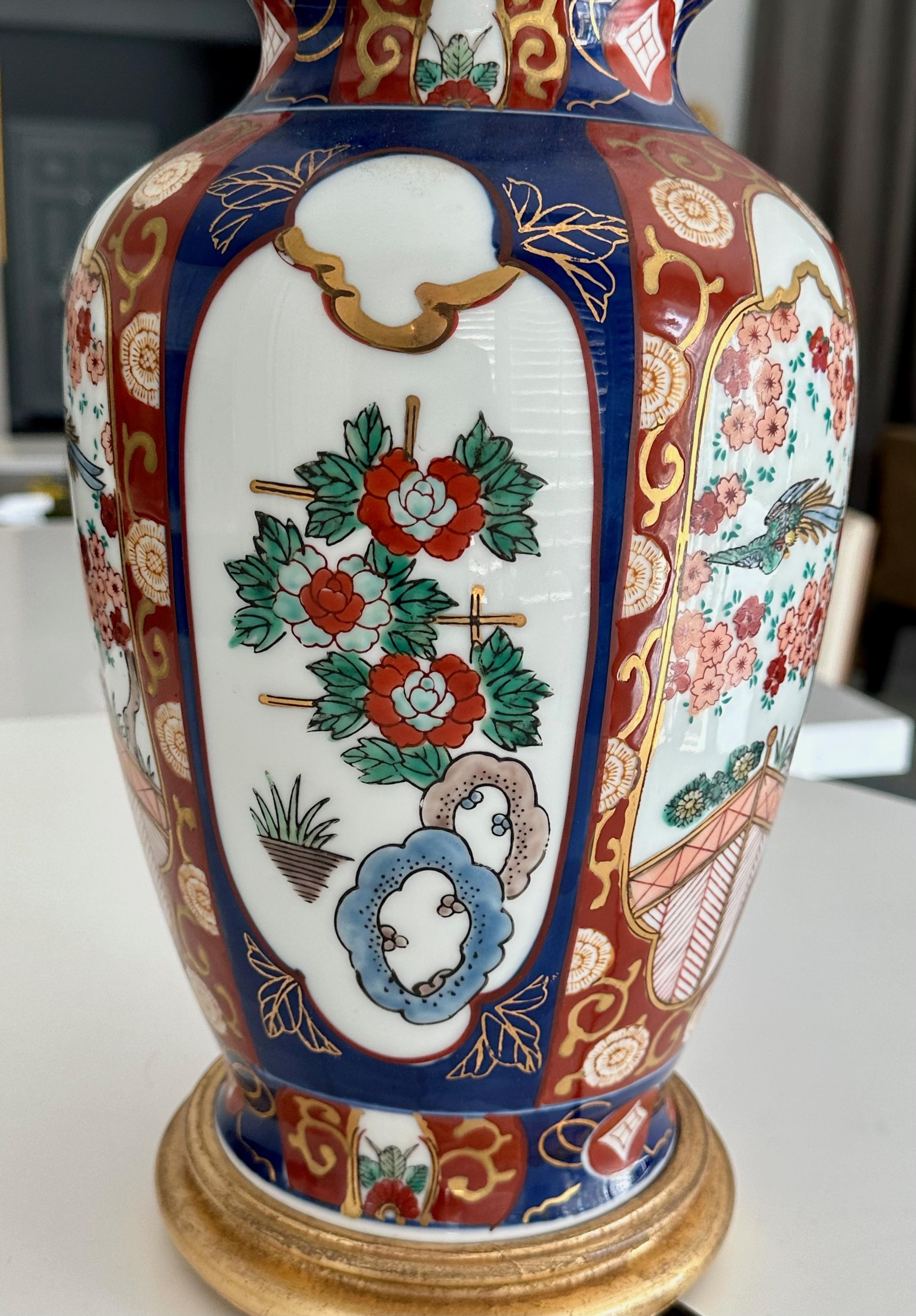 Lampe de table japonaise unique en porcelaine Imari Porcelain asiatique en vente 7