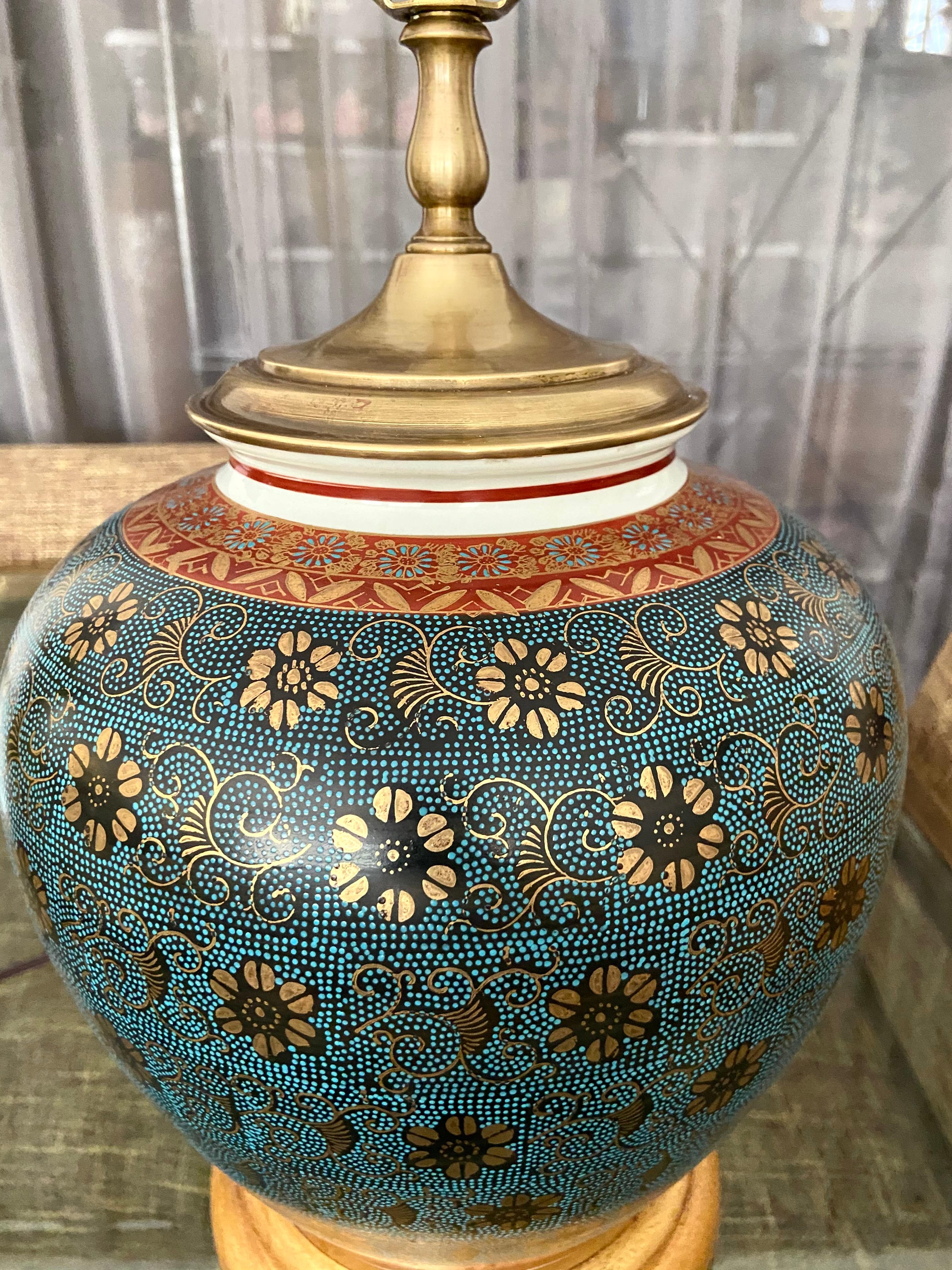 Single Japanese Asian Porcelain Table Lamp 4