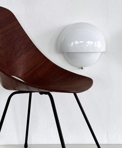 Grande applique 'Grande Mania' di Vico Magistretti per Artemide