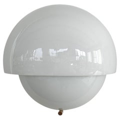 Grande applique 'Grande Mania' di Vico Magistretti per Artemide