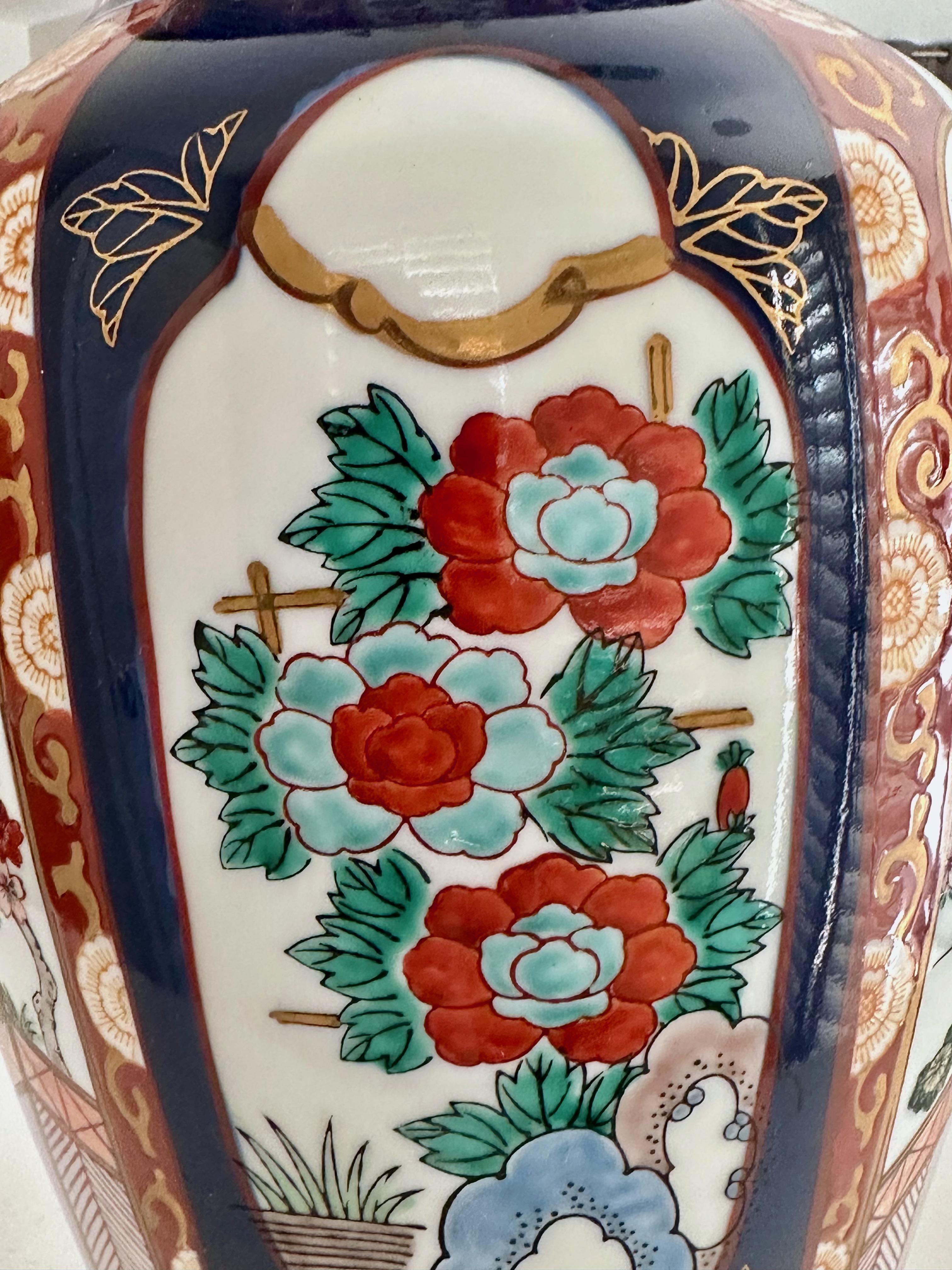 Einzelne große japanische asiatische Imari Porcelain Tischlampe im Angebot 6