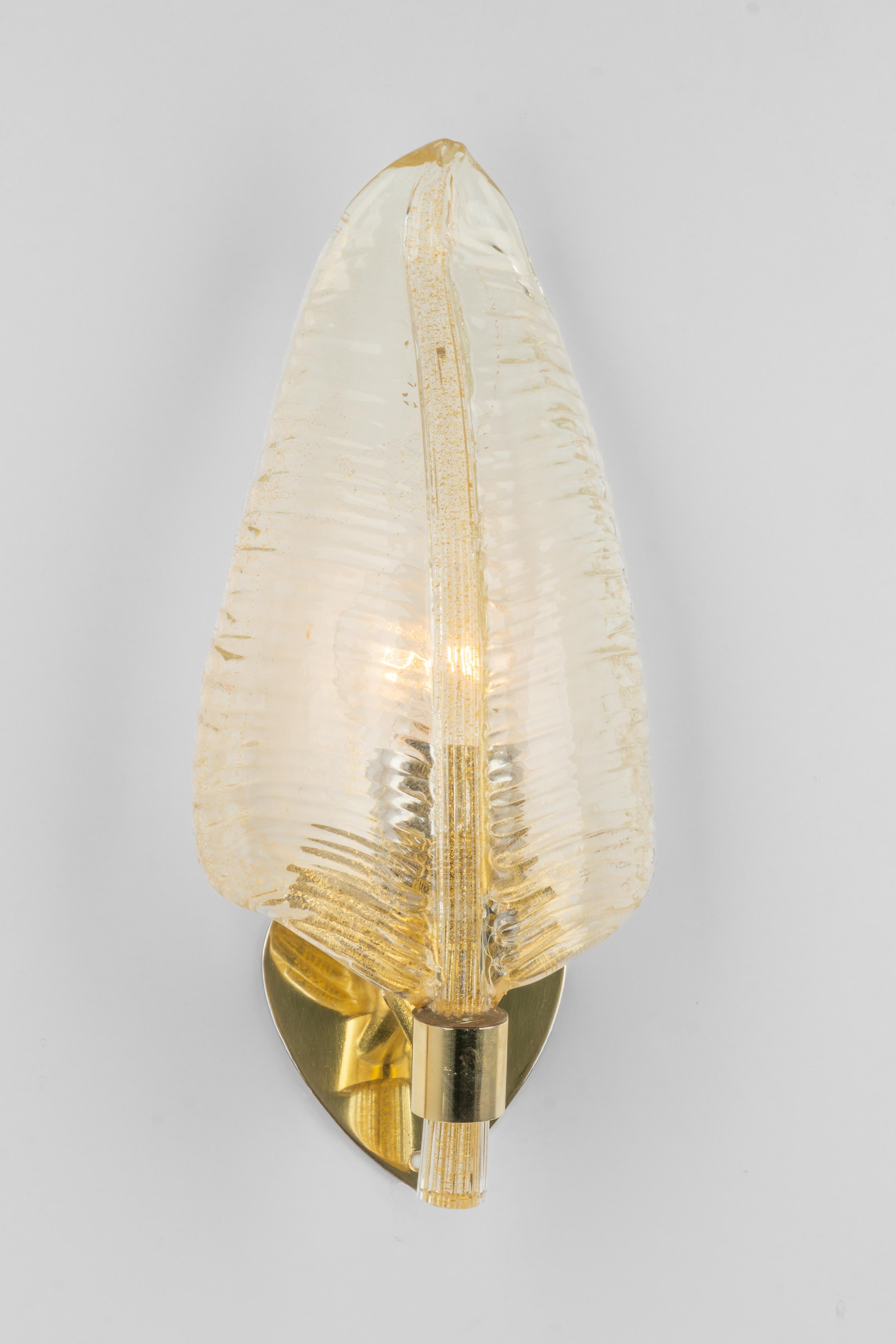 Single Large Murano Glass Wall Sconce by Barovier & Toso, Italy, 1970s In Good Condition In Aachen, NRW