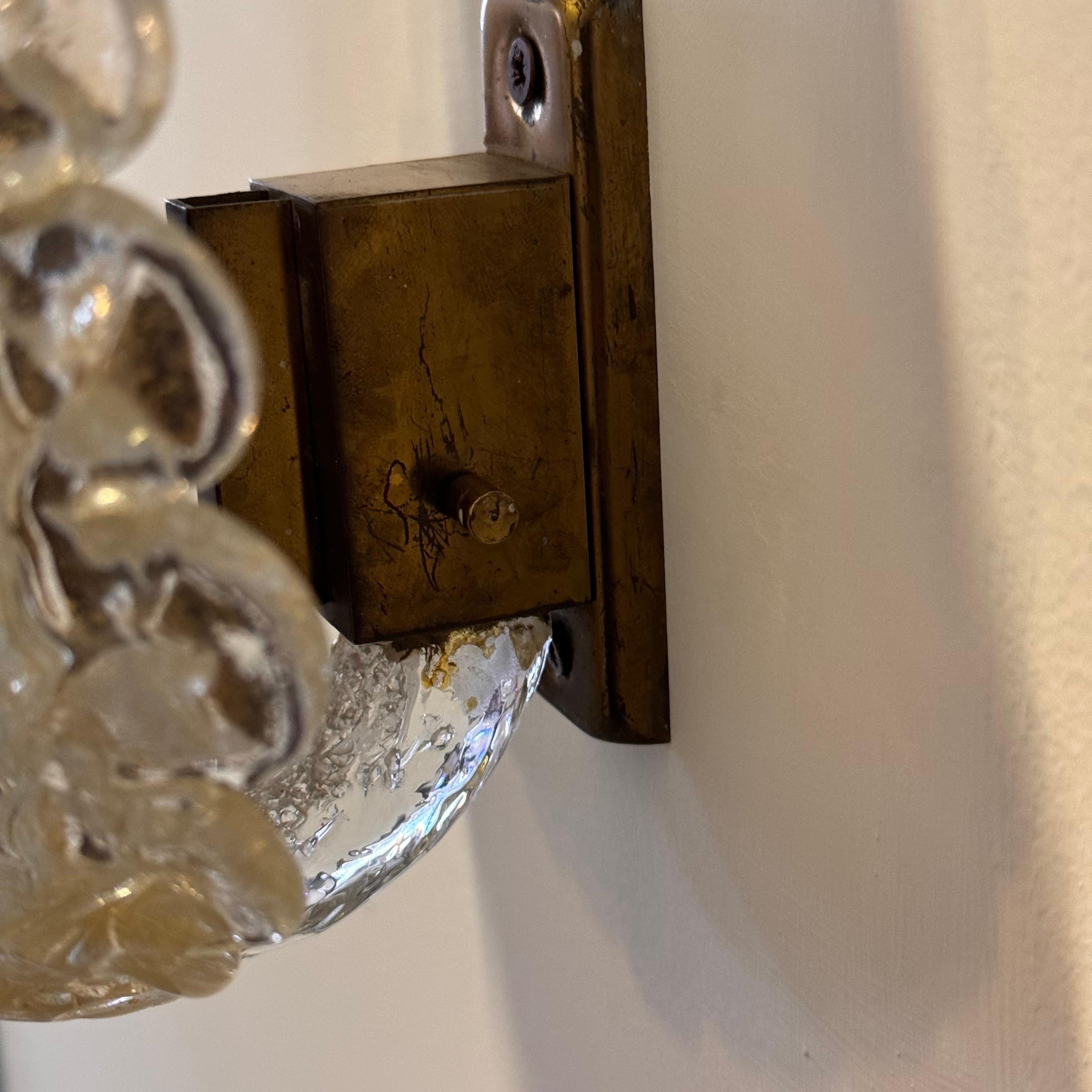 Single Leaf Sconce in Pulegoso Glass with Gold Accents by Barovier & Toso, 1950s For Sale 9