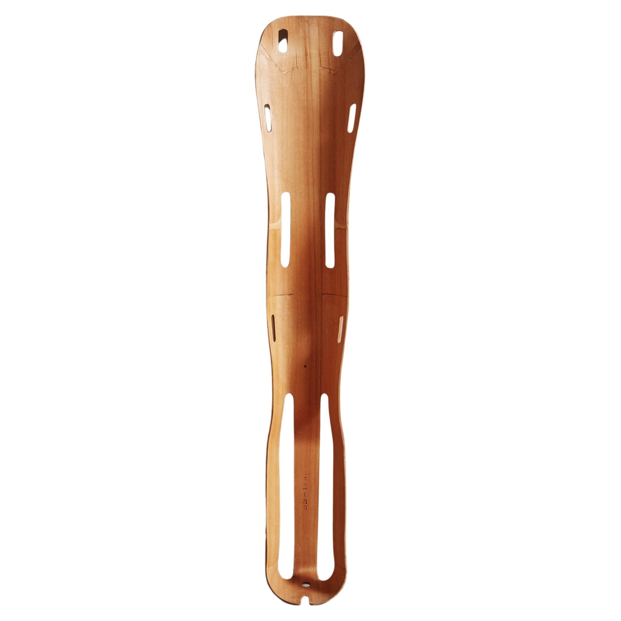Single Leg Splint by Charles & Ray Eames for Evans Products Company, 1940s For Sale