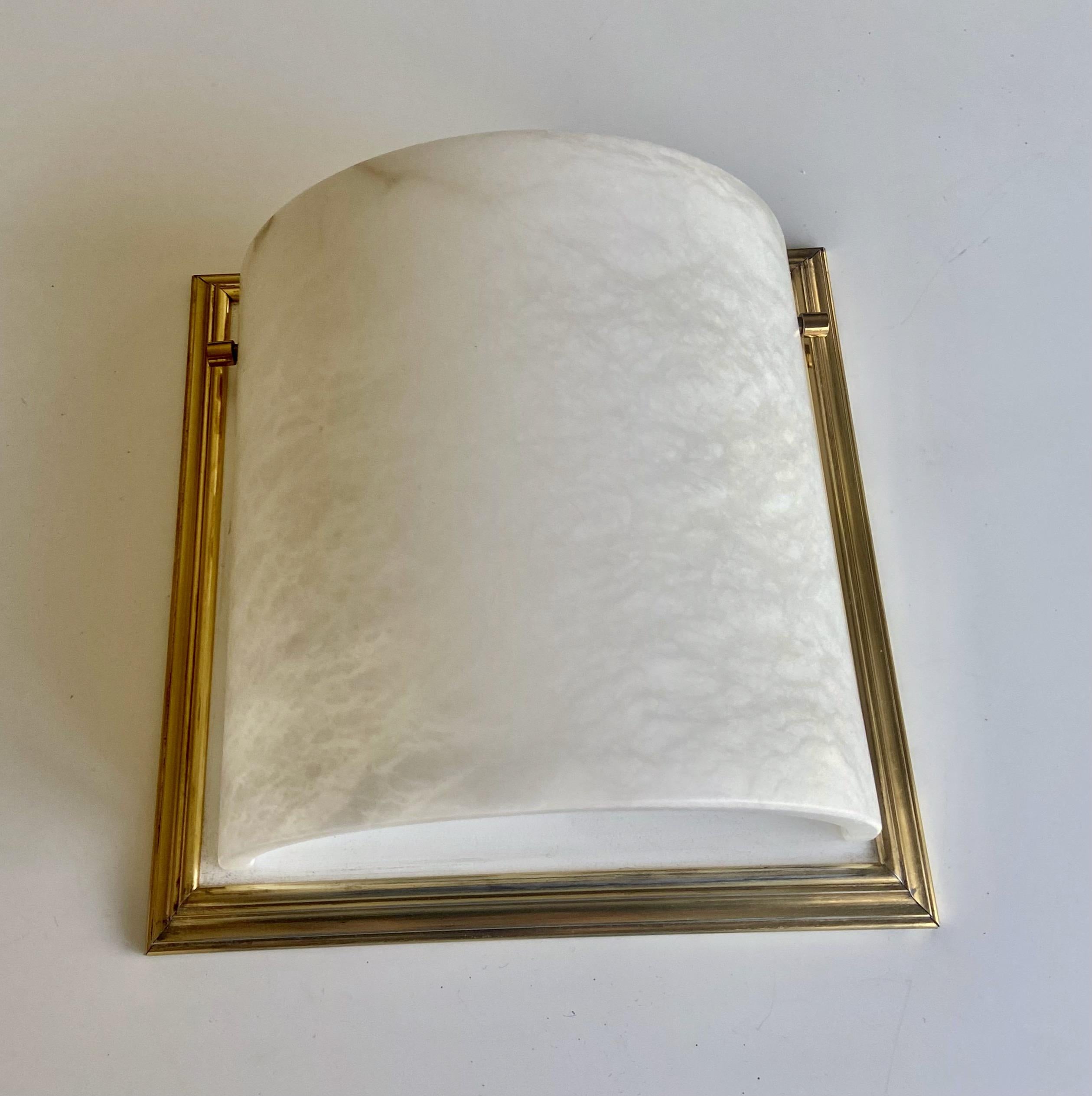 Single Lightolier Alabaster Brass Wall Sconce For Sale 6