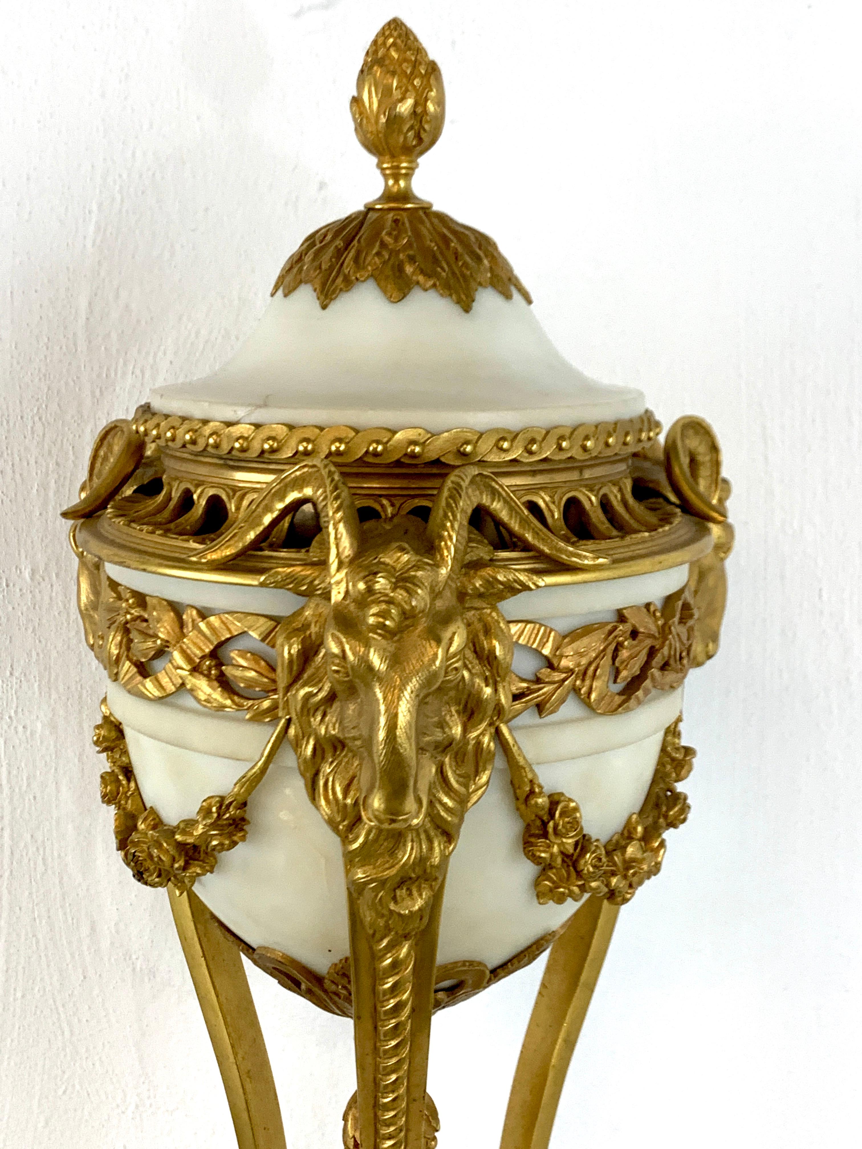 Single Louis XVI Style Ormolu and Marble Neoclassical Cassolette/Urn For Sale 2