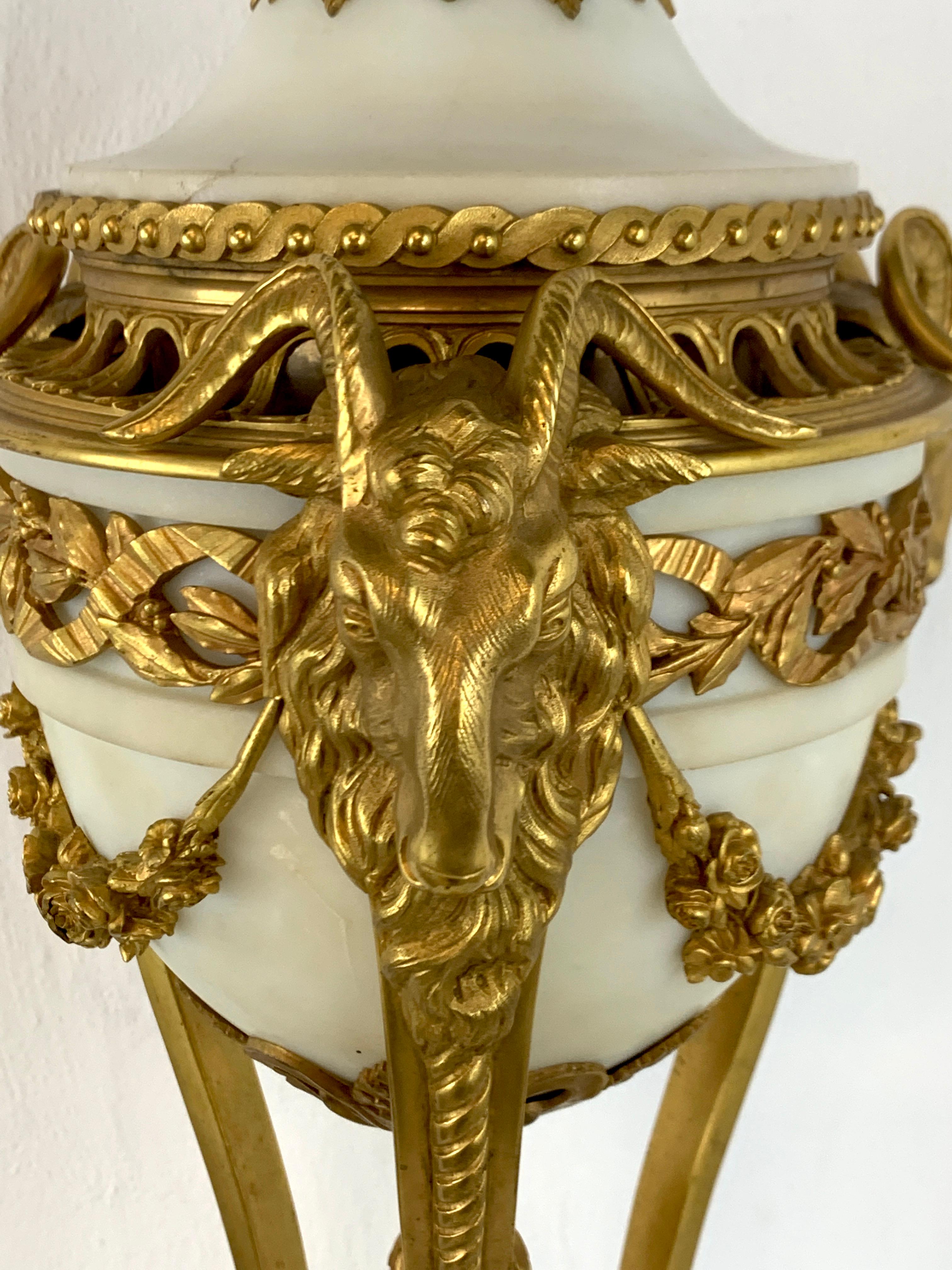 Single Louis XVI Style Ormolu and Marble Neoclassical Cassolette/Urn For Sale 3