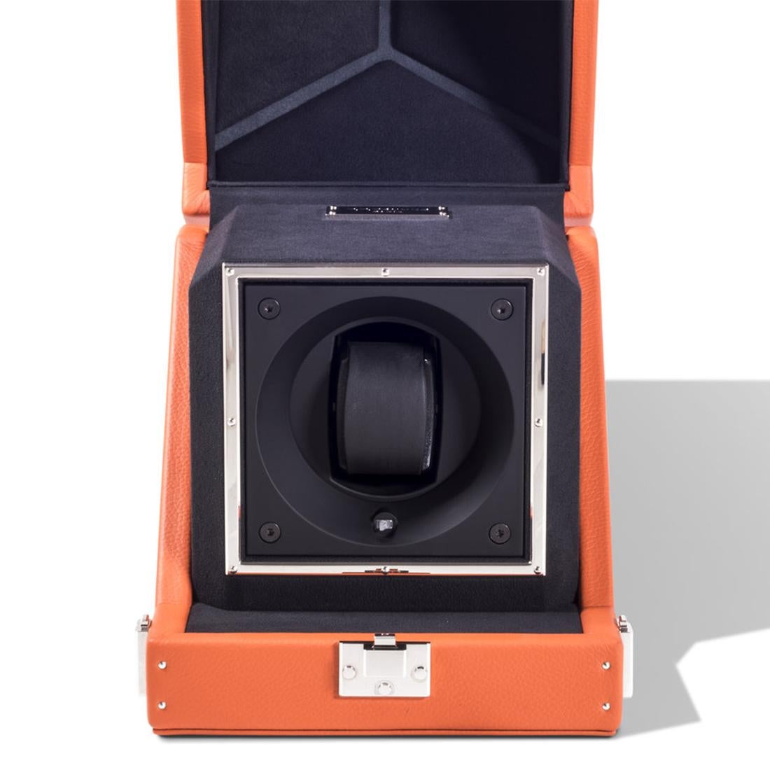 Single Luxwatch Orange Box In New Condition For Sale In Paris, FR