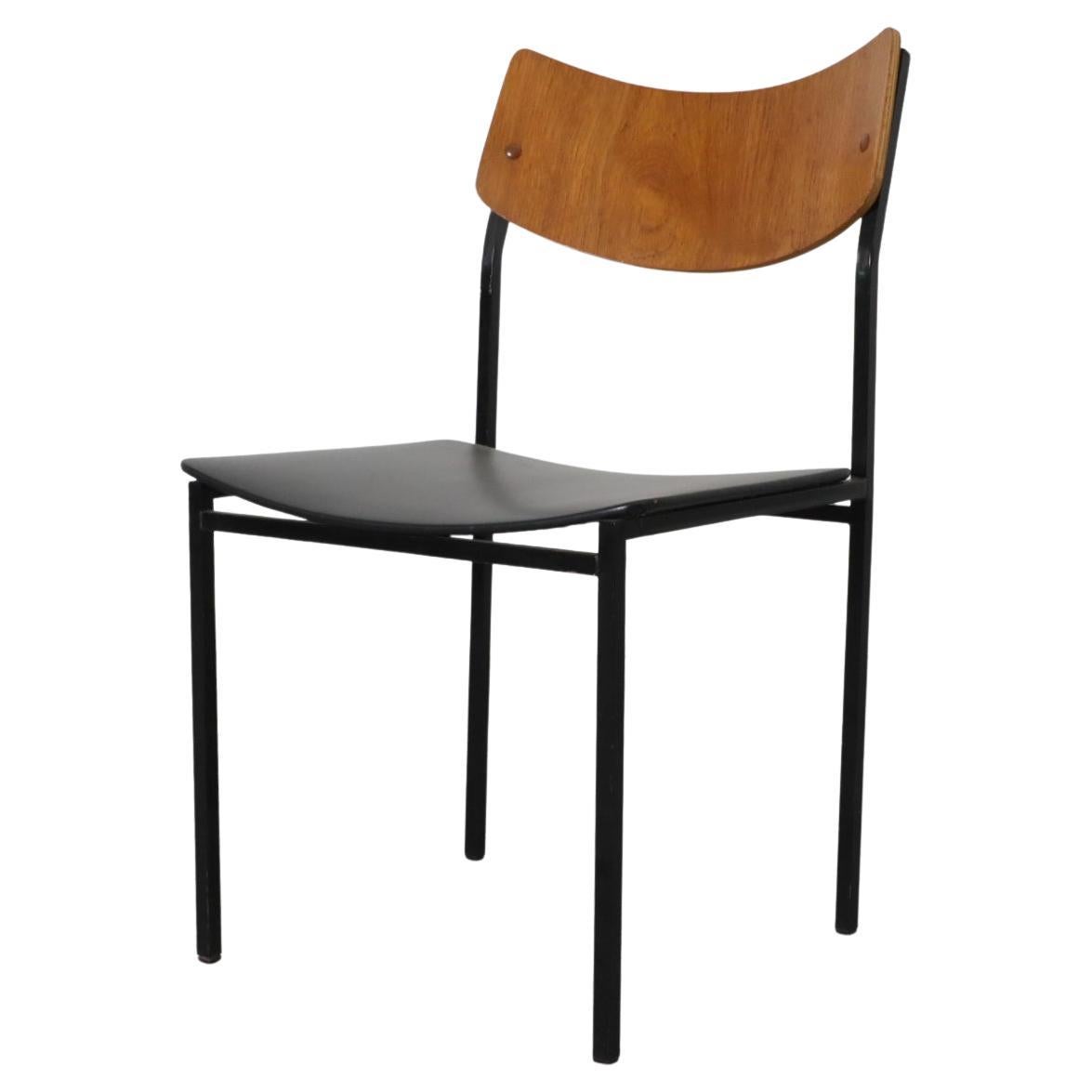Sedia singola in stile Martin Visser in teak e skai con struttura in metallo smaltato