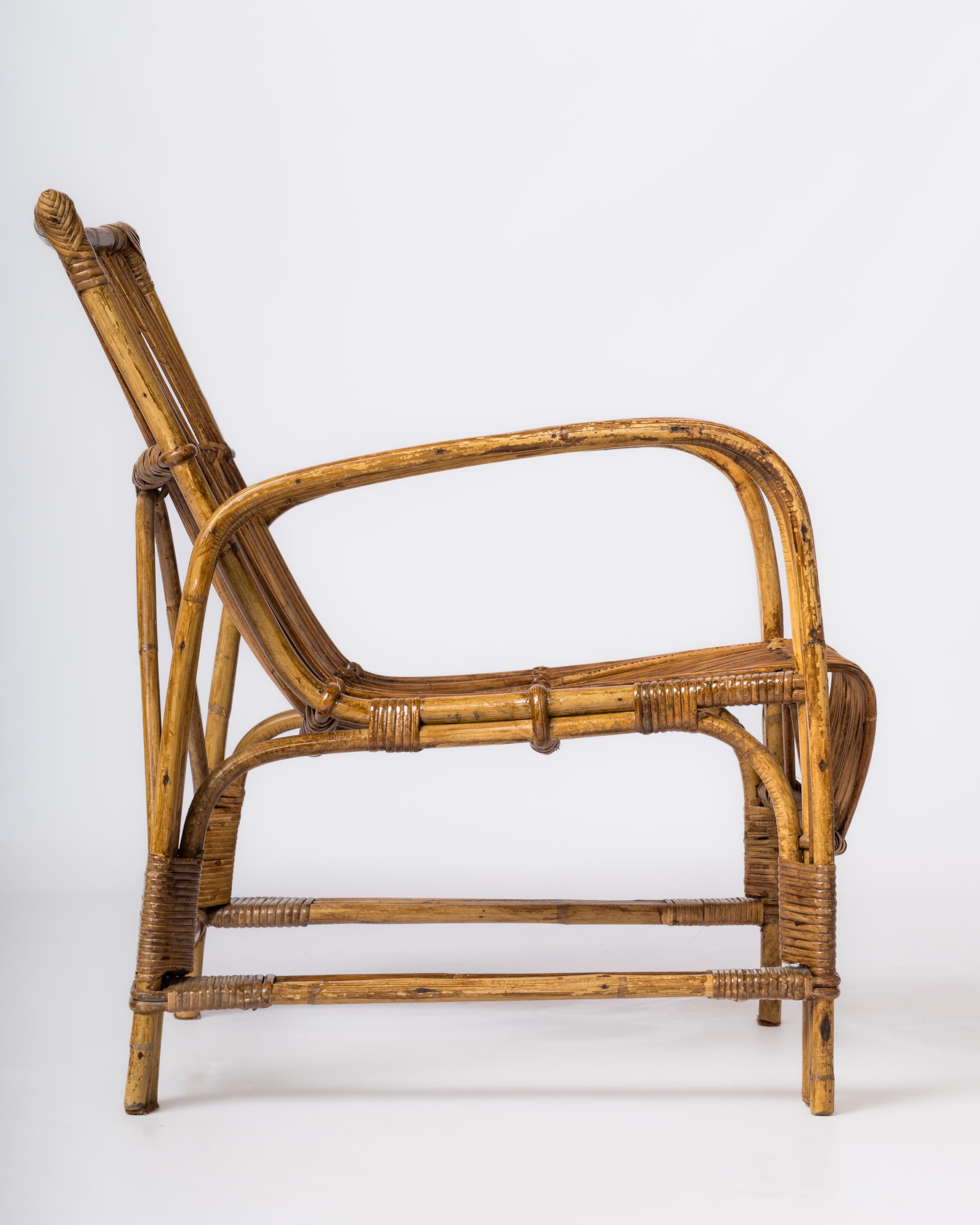 Single Mid Century Compact Rattan Armchair - France 1960's In Good Condition For Sale In New York, NY
