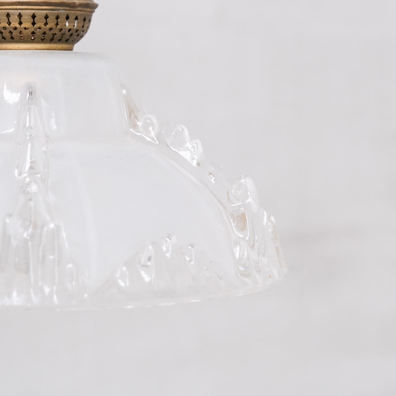 Single Mid-Century 'Ice' Glass Pendant Light In Good Condition For Sale In London, GB