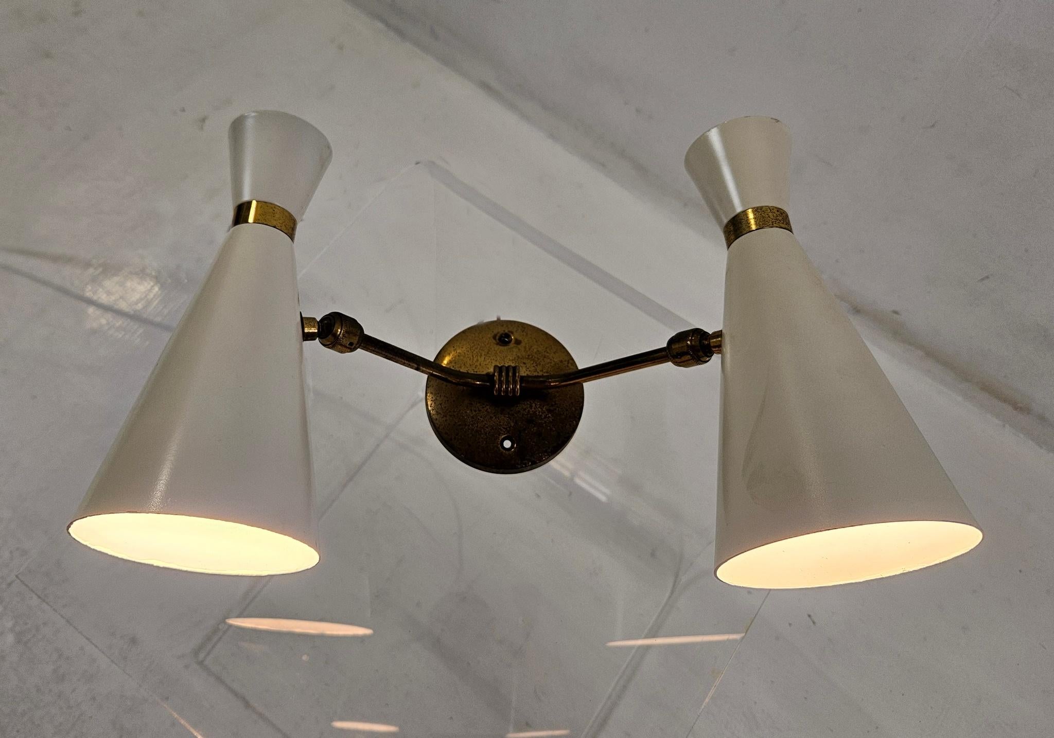 Aplique de pared italiano de mediados de siglo siglo XX en venta