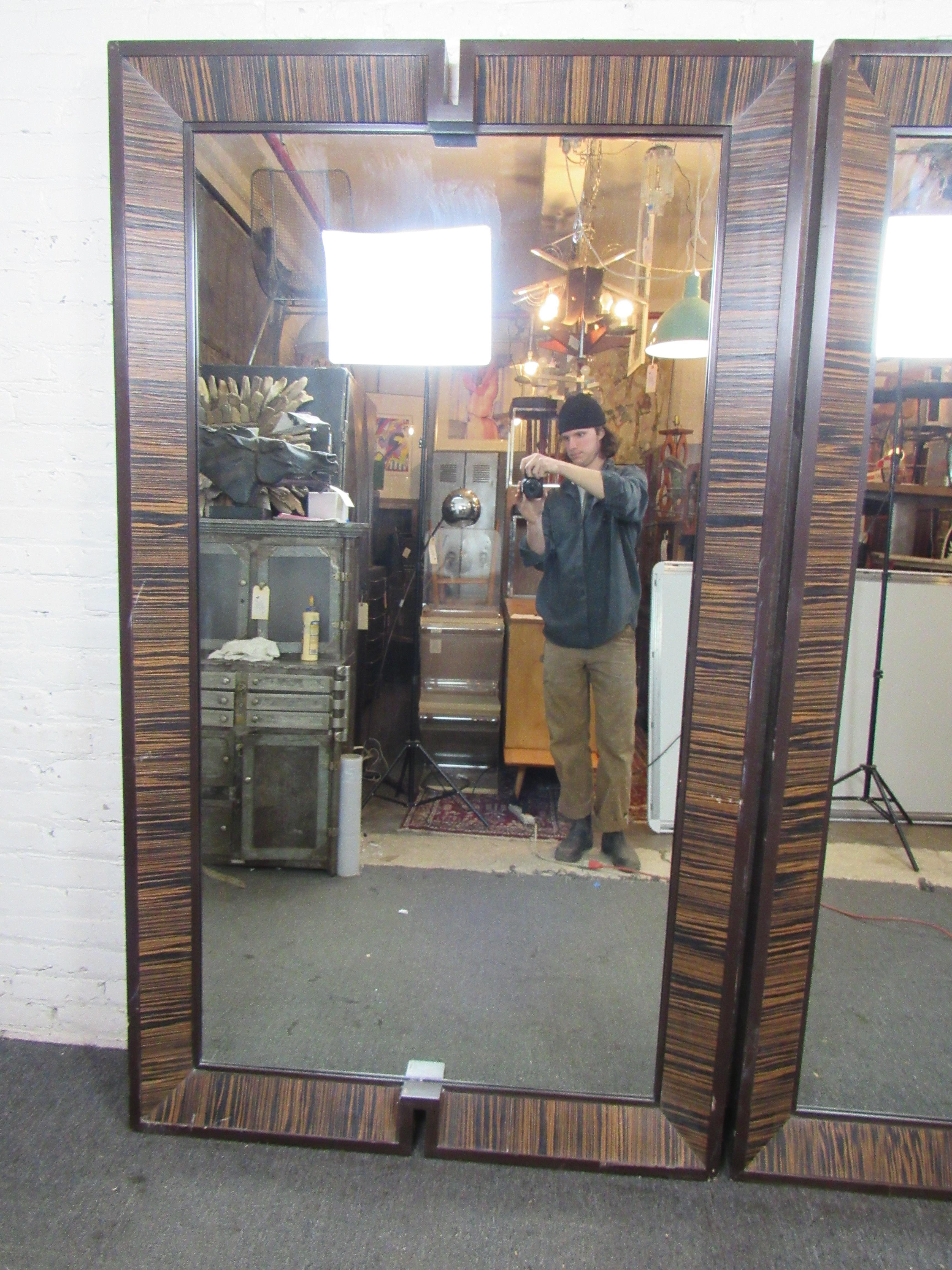 This mirror is priced individually. There is a second identical one for sale for the same price. 
(Please confirm item location - NY or NJ - with dealer).
  
