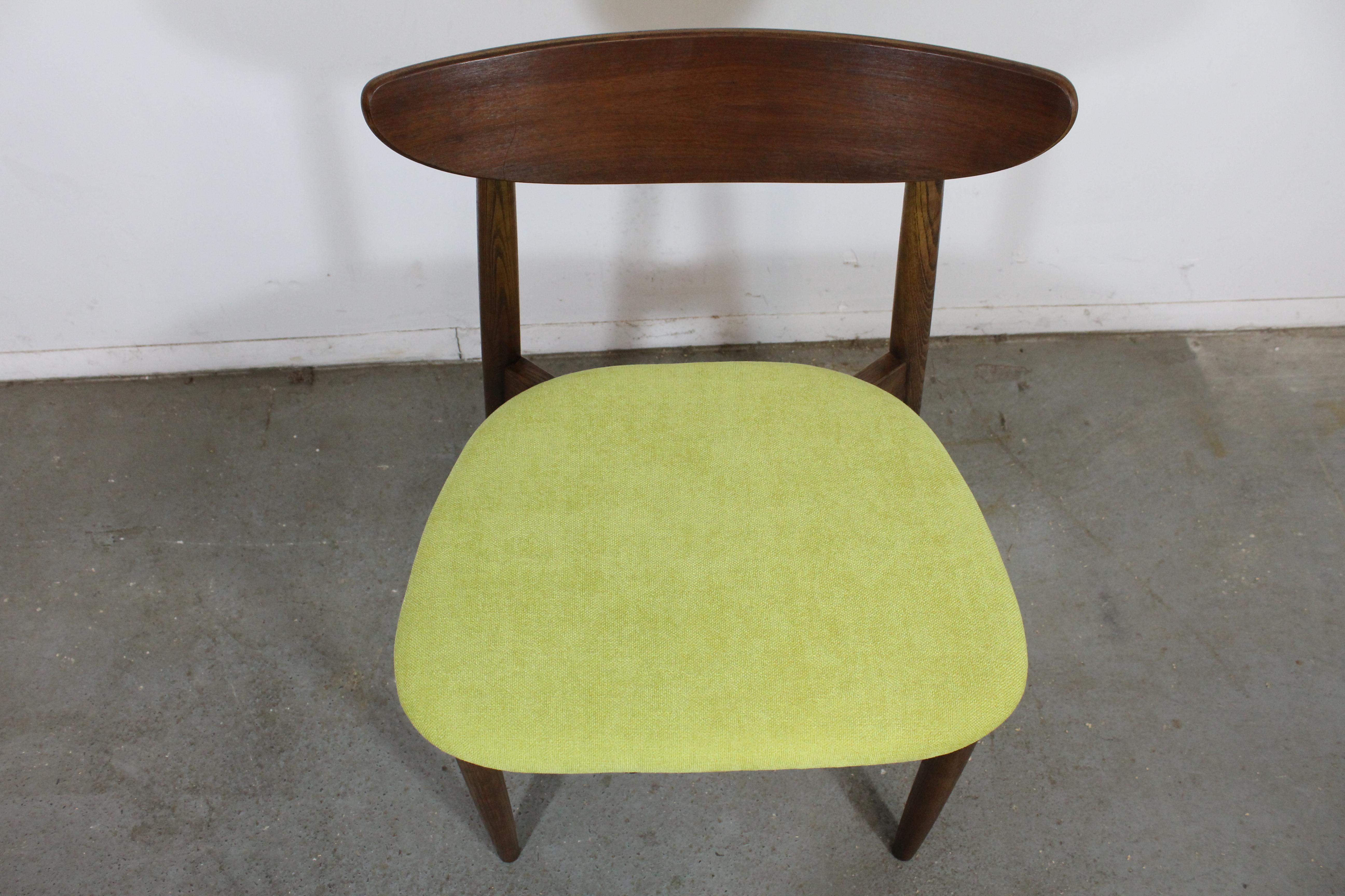 Single Mid-Century Modern H Paul Browning Shell Back Dining Chair For Sale 1