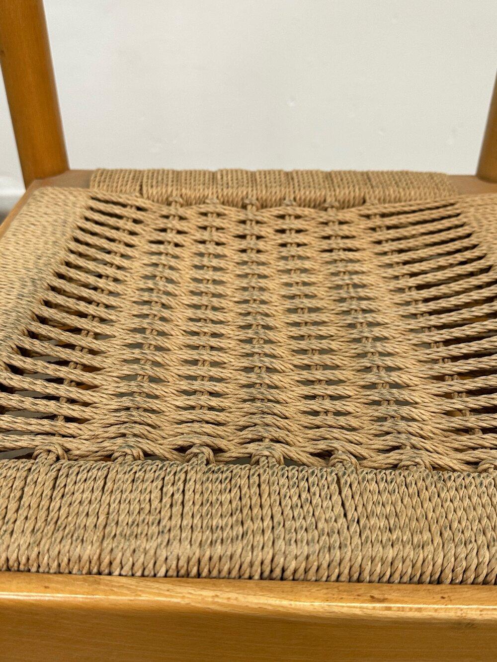 Single Midcentury Woven Chair In Good Condition In Los Angeles, CA