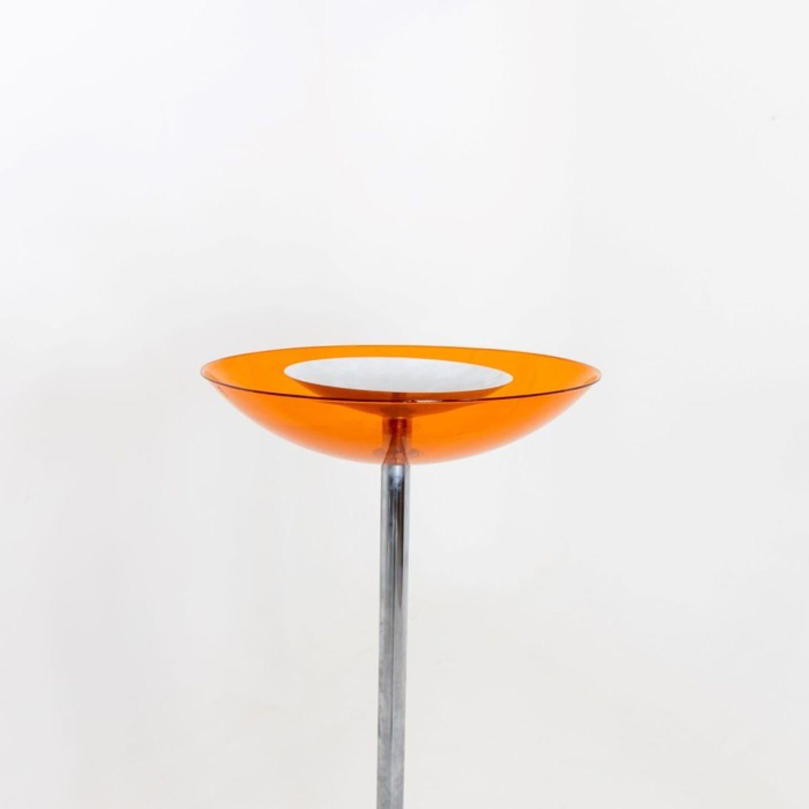 Lampadaire moderniste simple Bon état - En vente à New York, NY