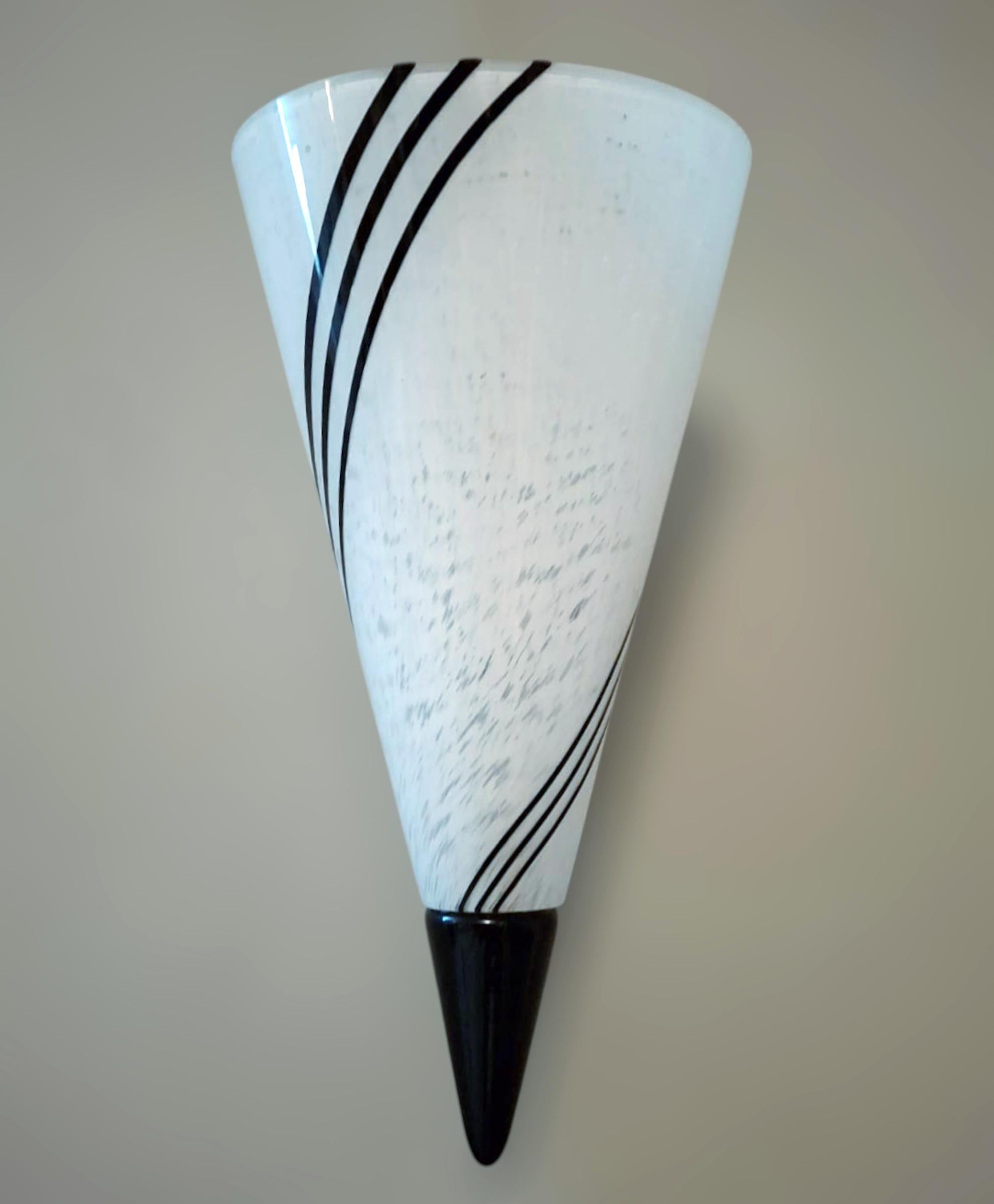 Lámpara Cono de Murano Moderno de mediados de siglo en venta