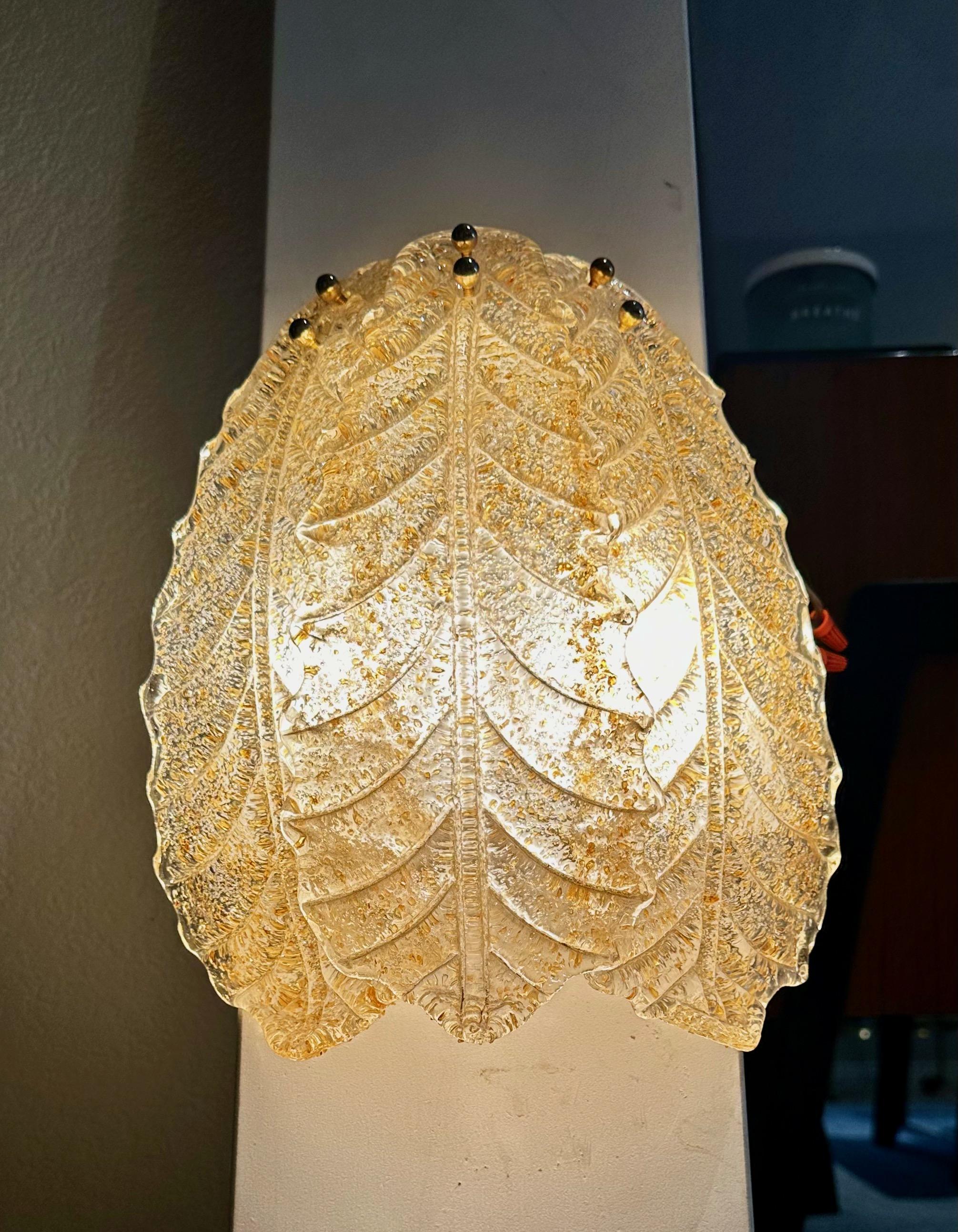 Gold Plate Single Murano Glass Clear & Gold Leaf Wall Sconce For Sale