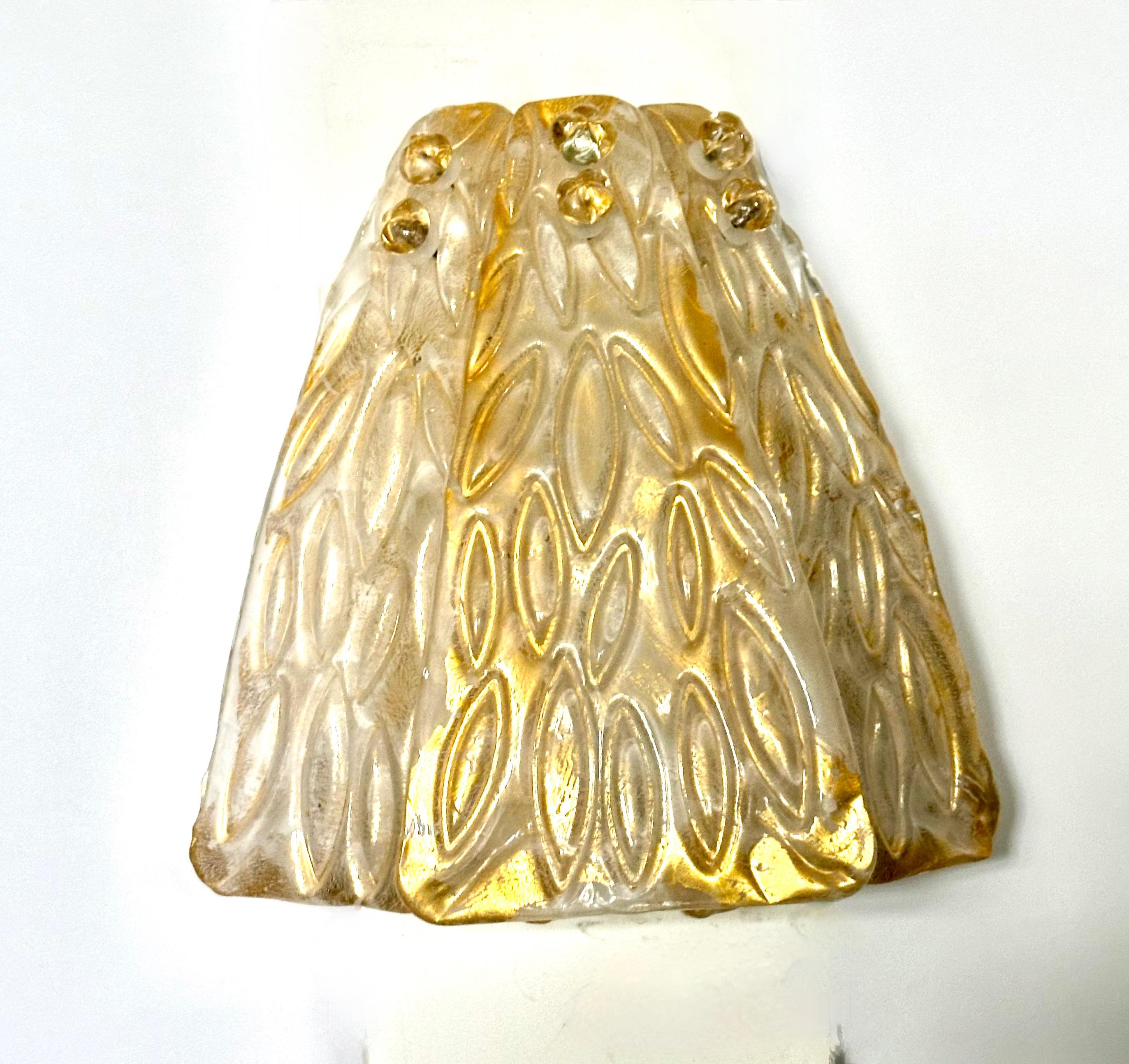 Single Murano Glass Clear & Gold Leaf Wall Sconce For Sale 2