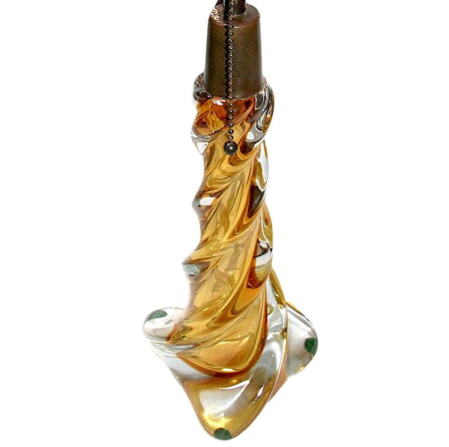 A circa 1960's twisting murano glass table lamp with champagne interior color.

Measurements:
Height of body: 11.5