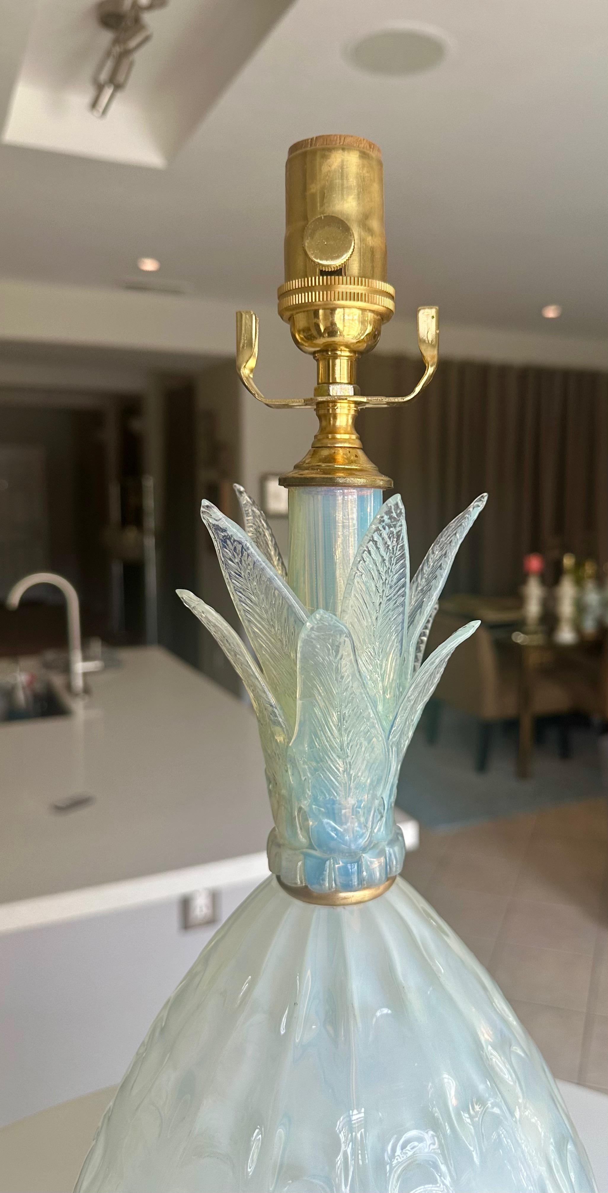 Single Murano Italian Pineapple Opalescent Table Lamp For Sale 7