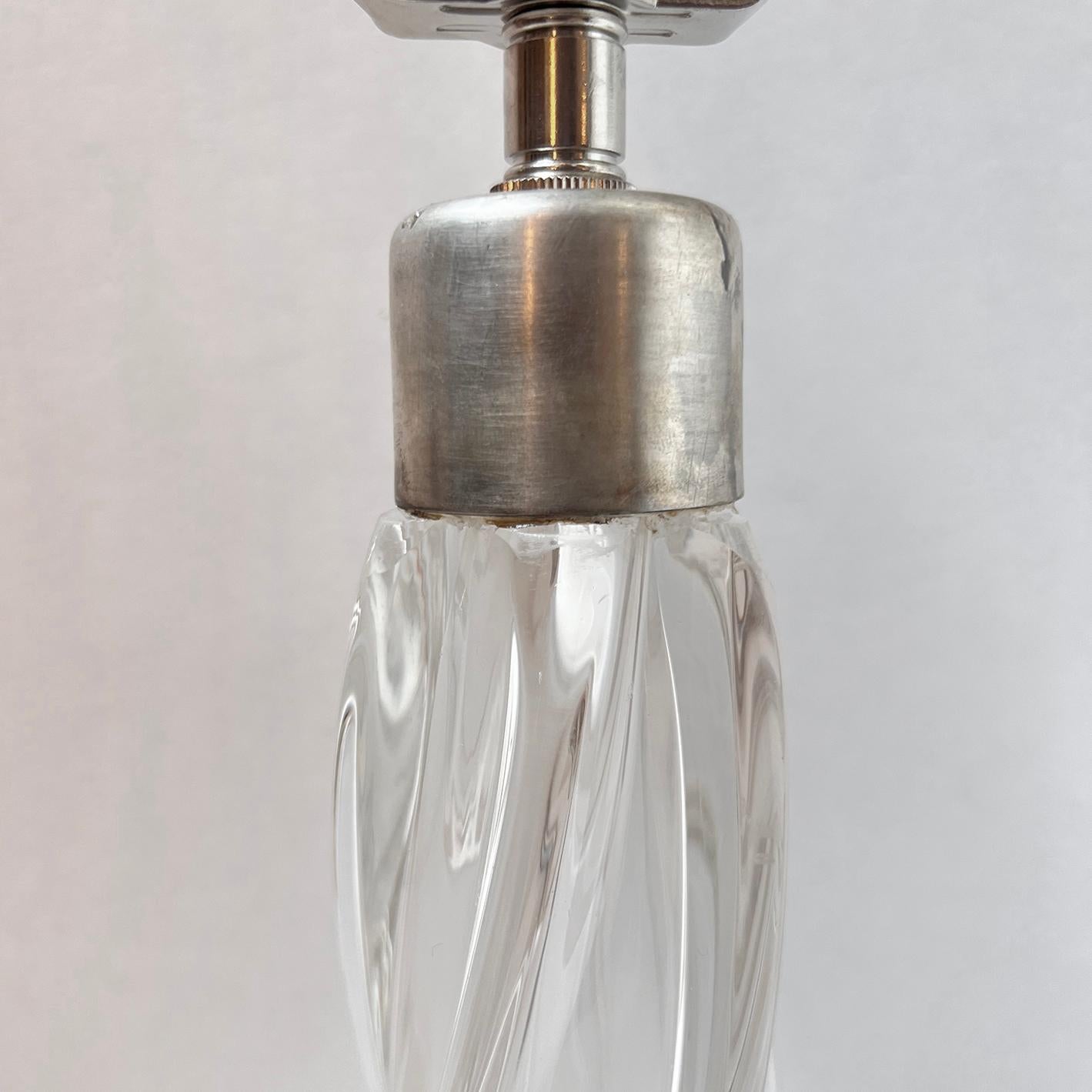 A single Italian circa 1930's clear Murano lamp.

Measurements:
Height of body: 12.5